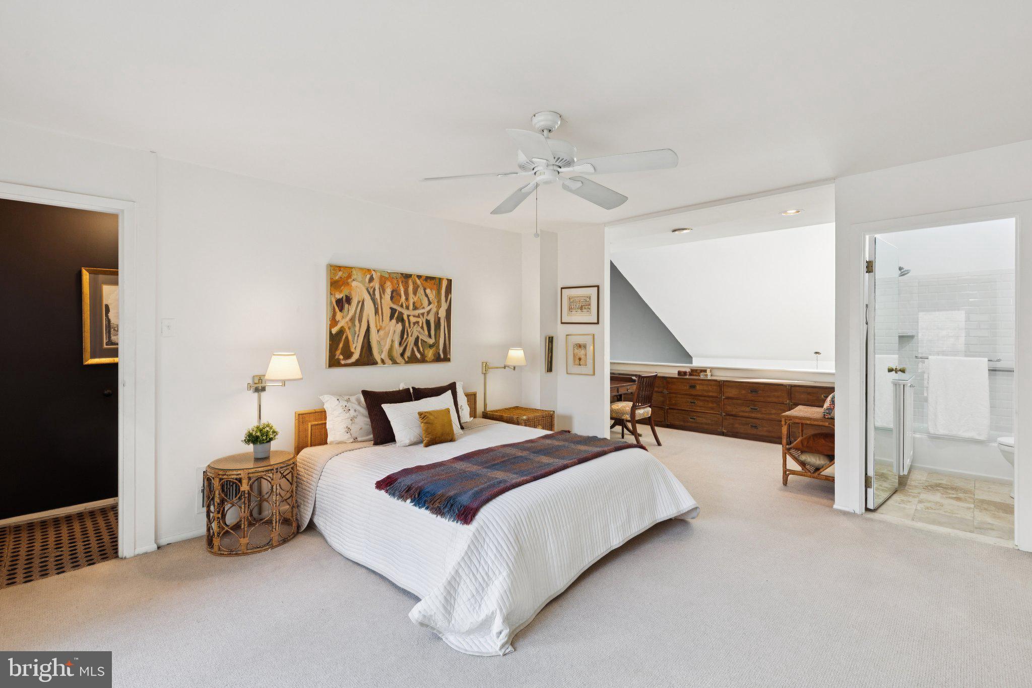 WASHINGTON SQ WEST - Residential