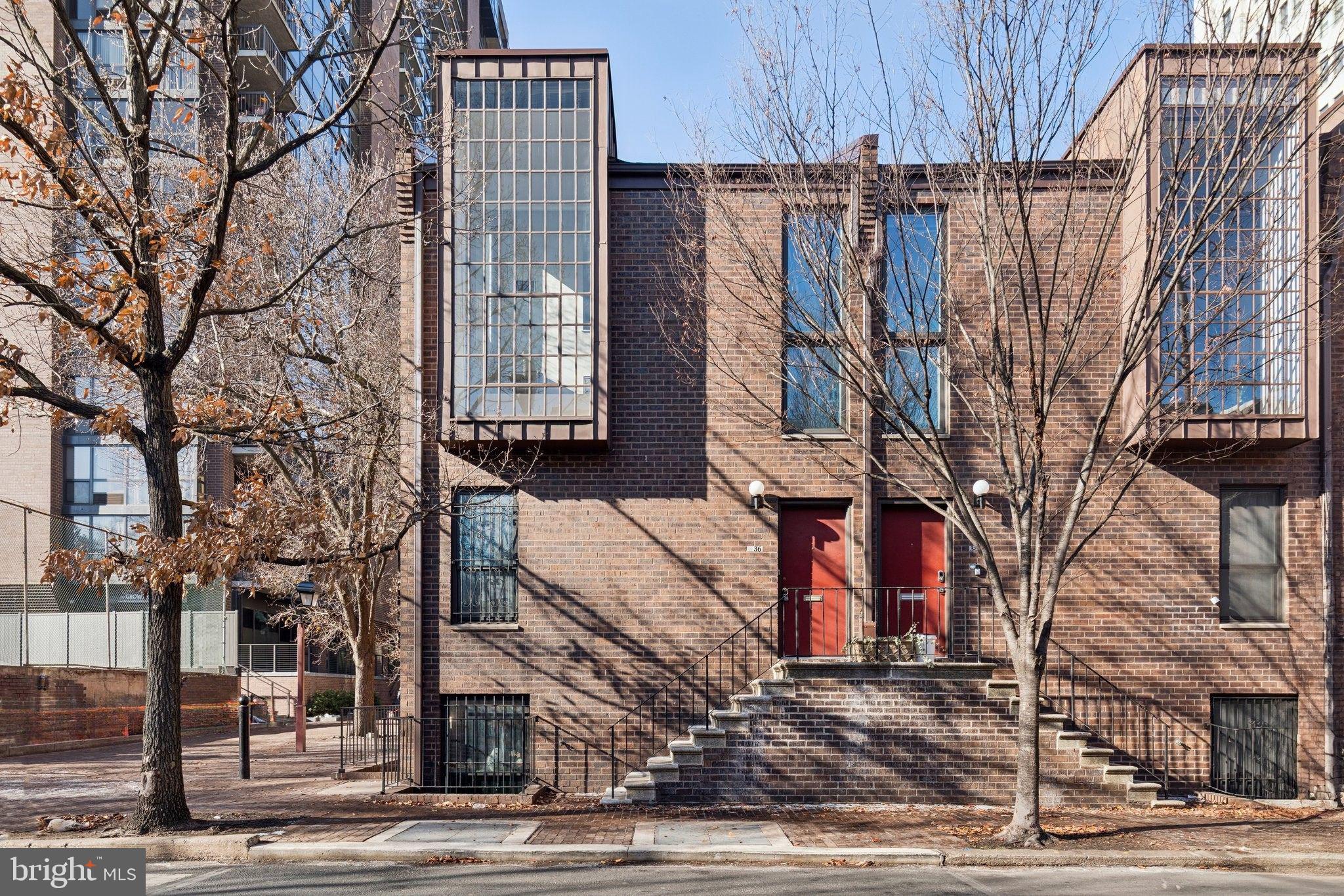 WASHINGTON SQ WEST - Residential