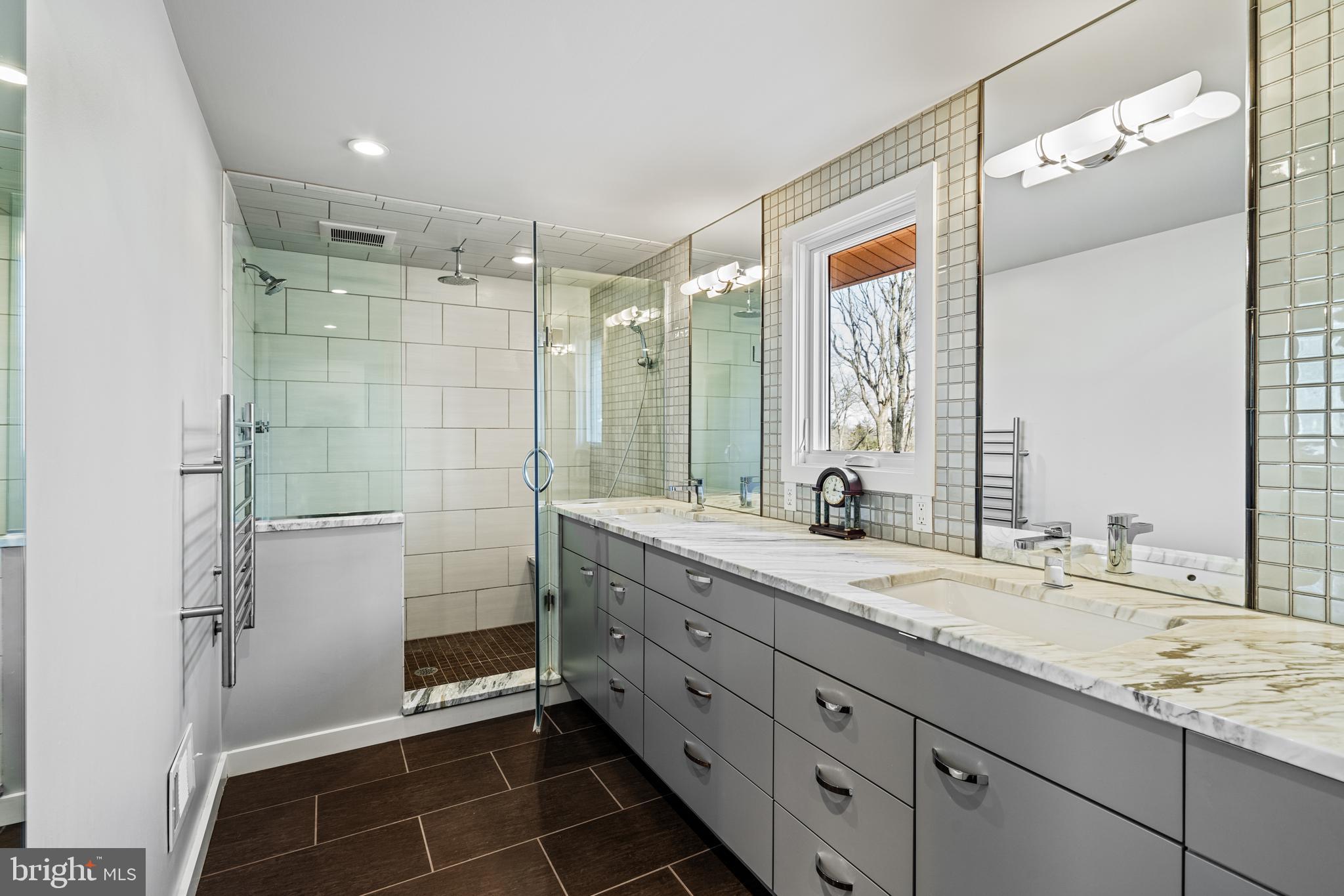 EDGEHILL - Residential