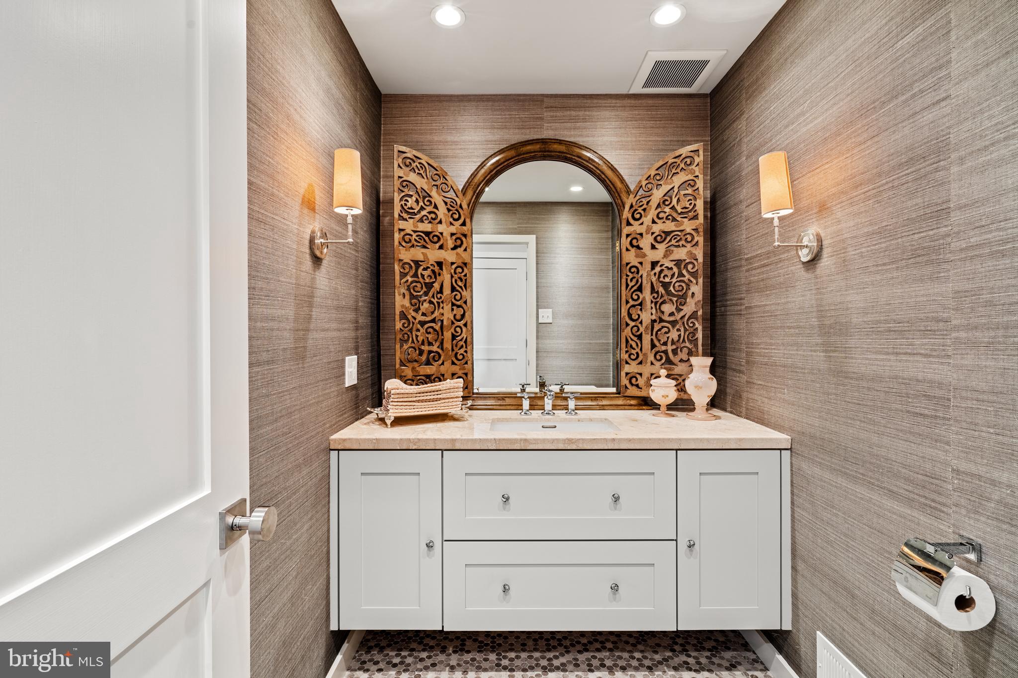 EDGEHILL - Residential