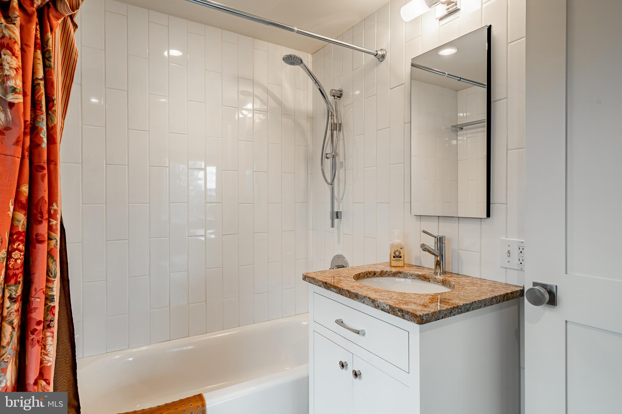 EDGEHILL - Residential