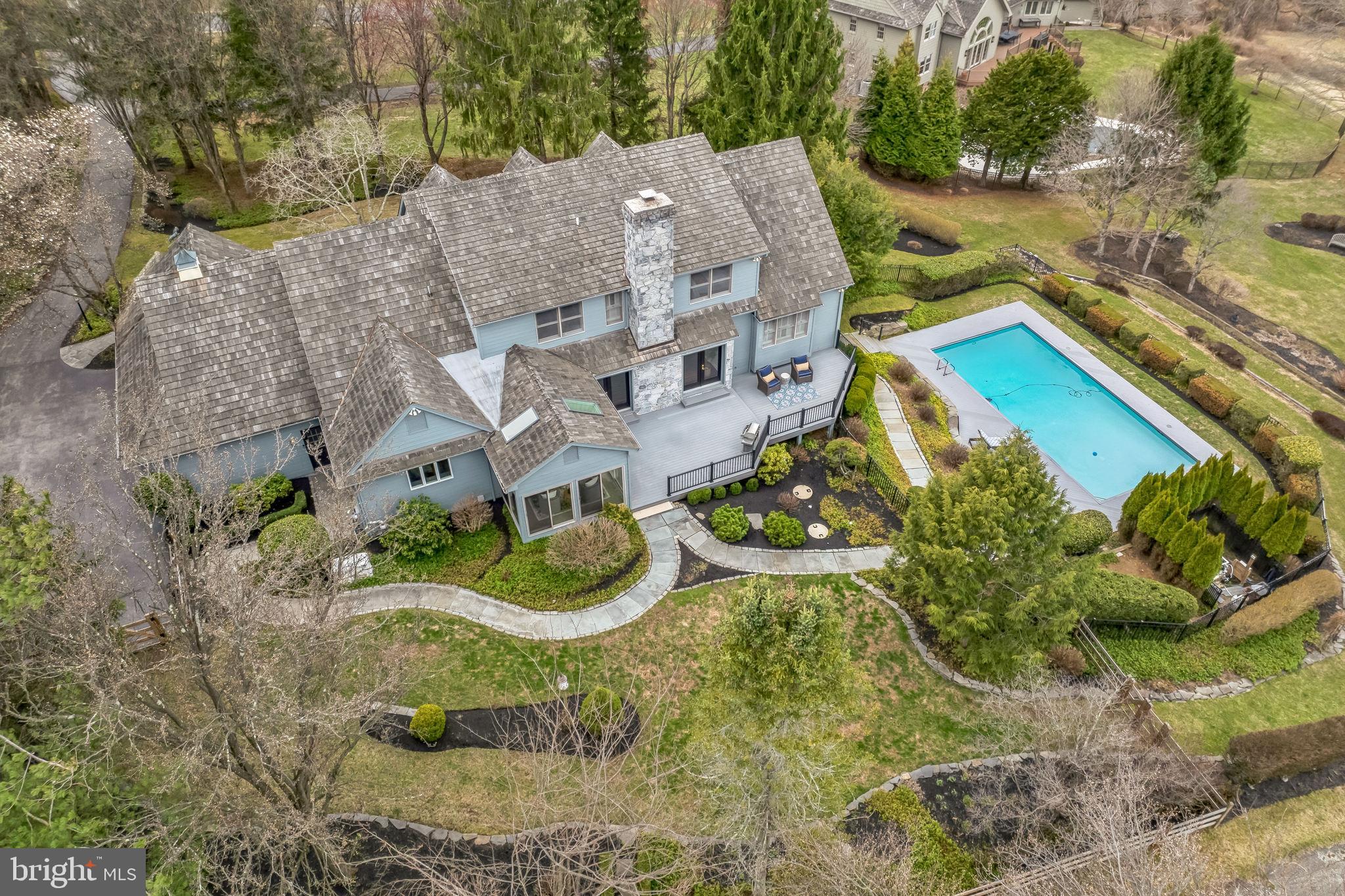 BLUE ROCK MEADOWS - Residential