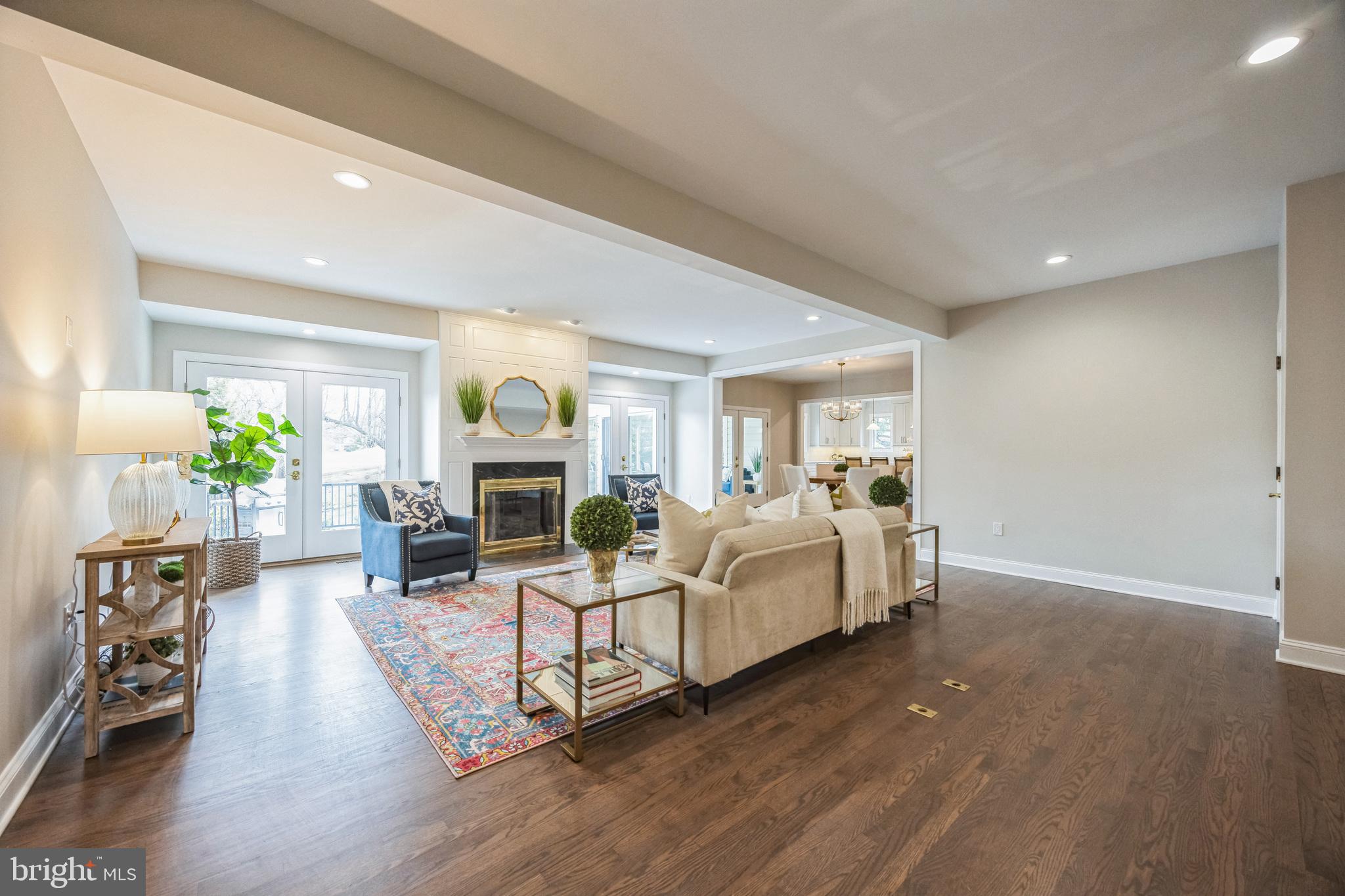 BLUE ROCK MEADOWS - Residential