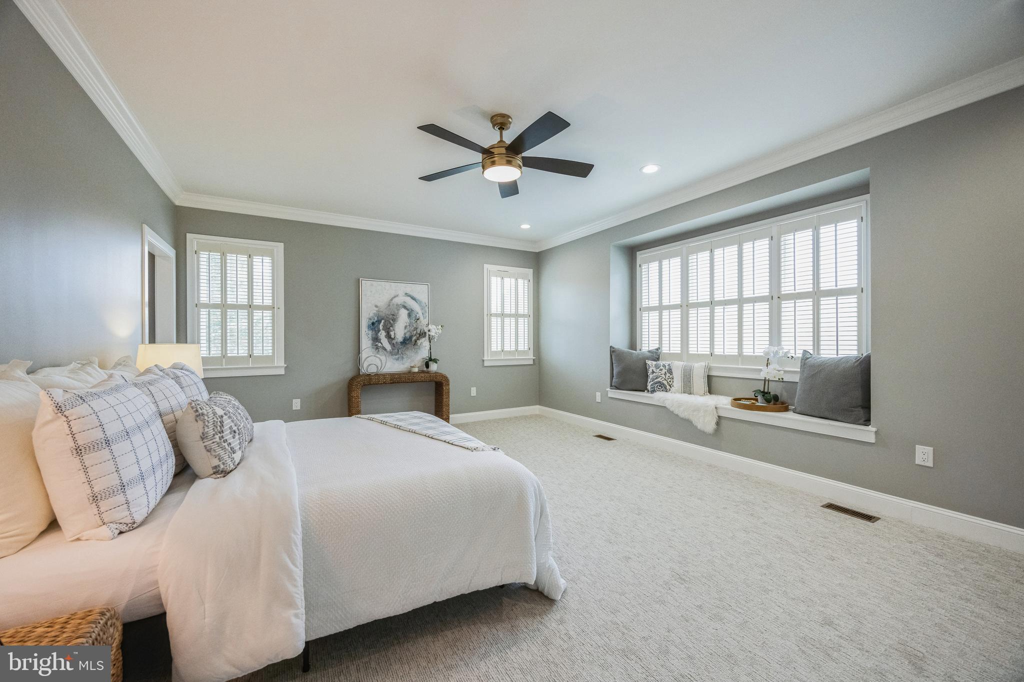 BLUE ROCK MEADOWS - Residential