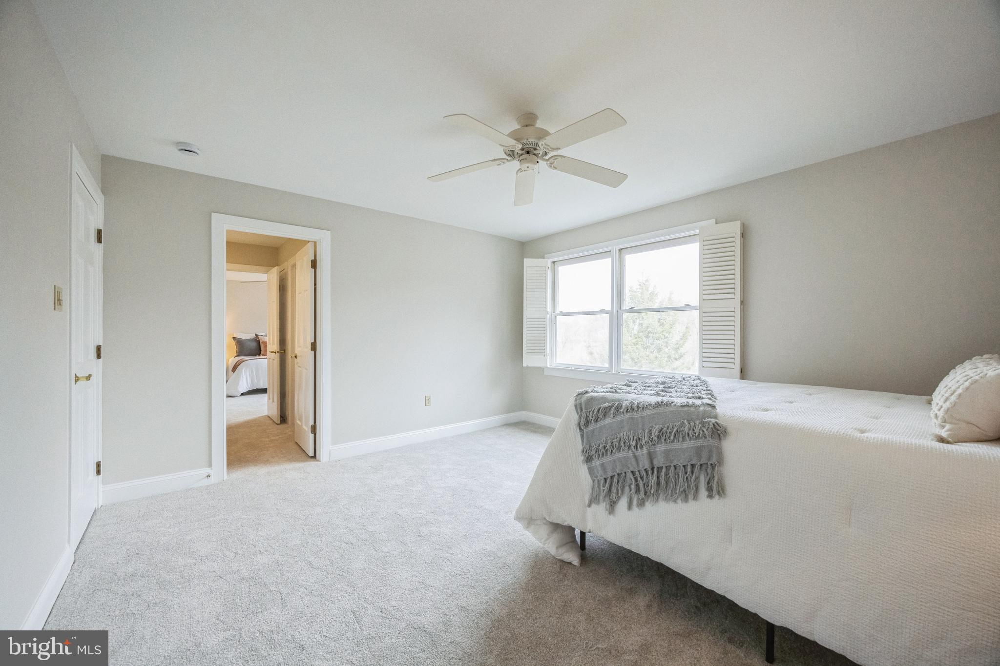 BLUE ROCK MEADOWS - Residential