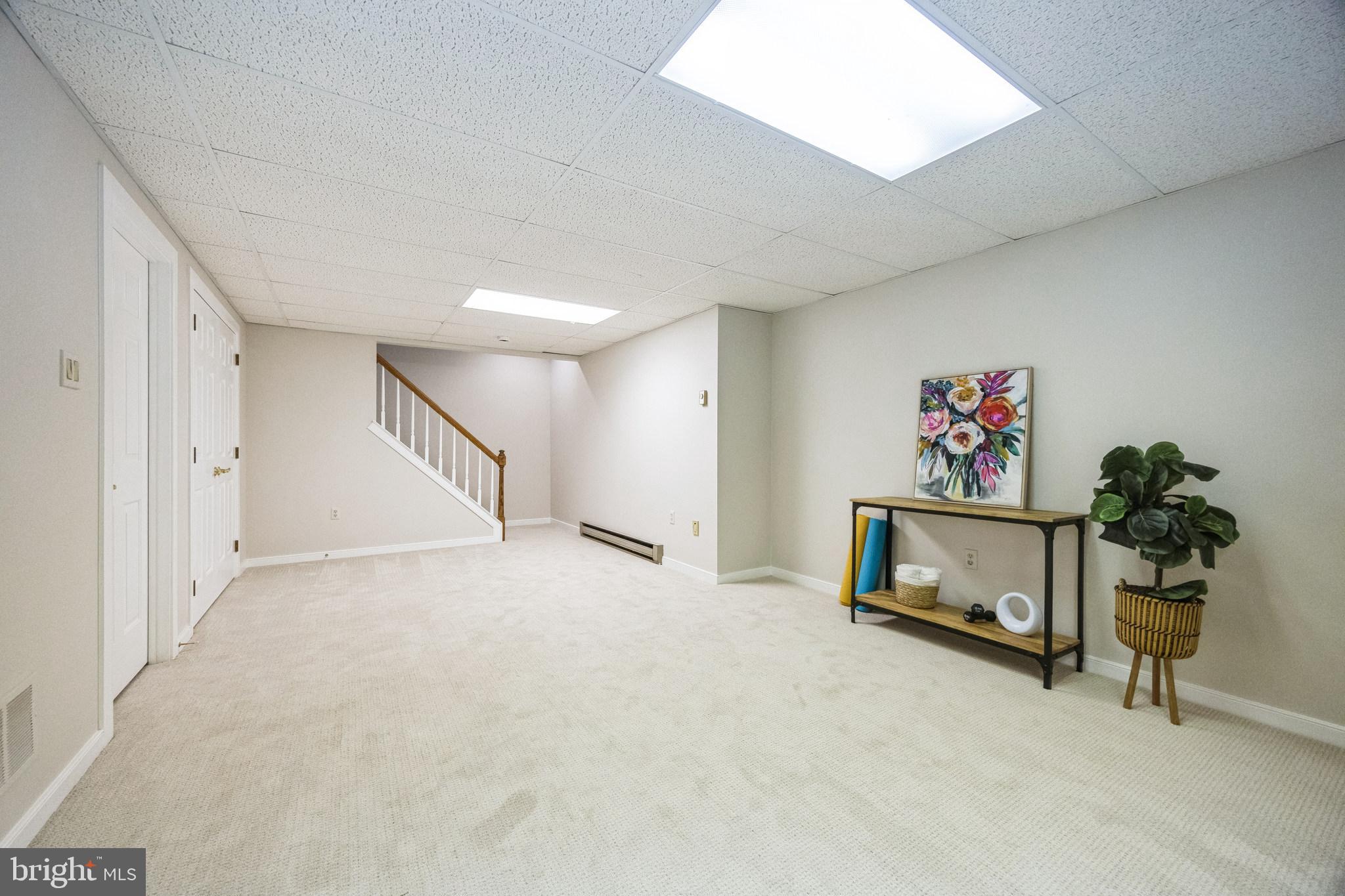 BLUE ROCK MEADOWS - Residential