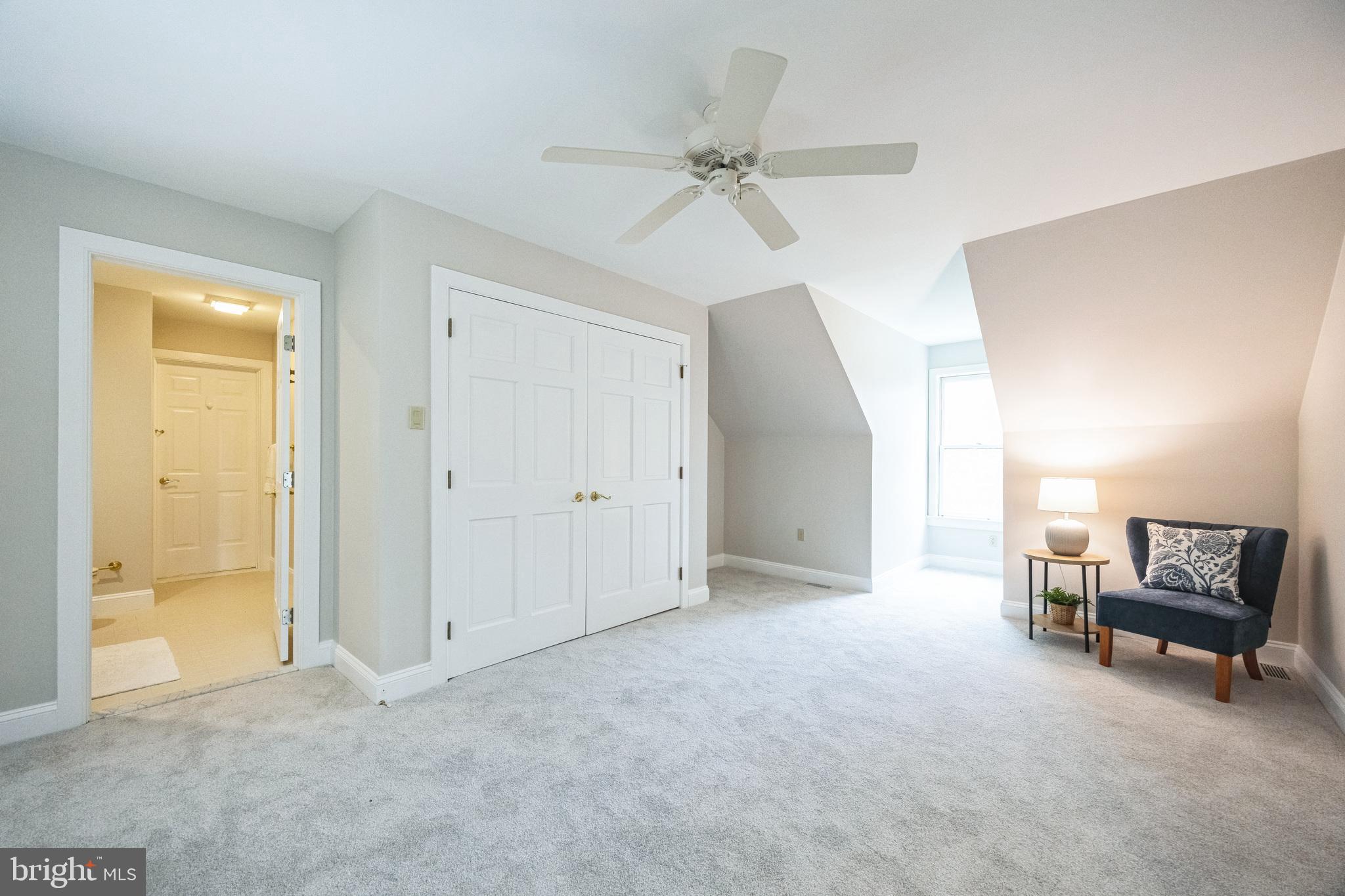 BLUE ROCK MEADOWS - Residential