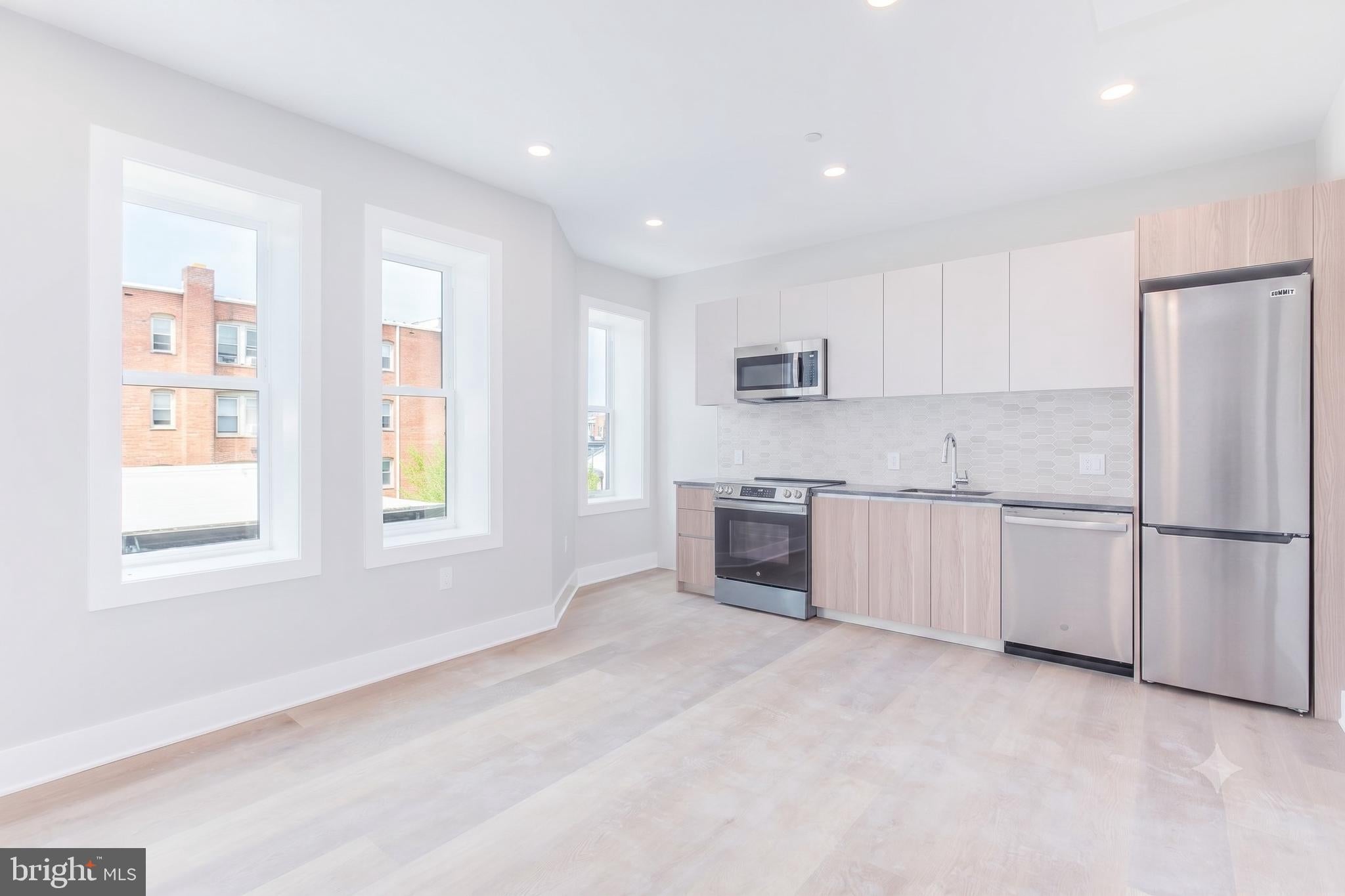 933 N STREET NW 204