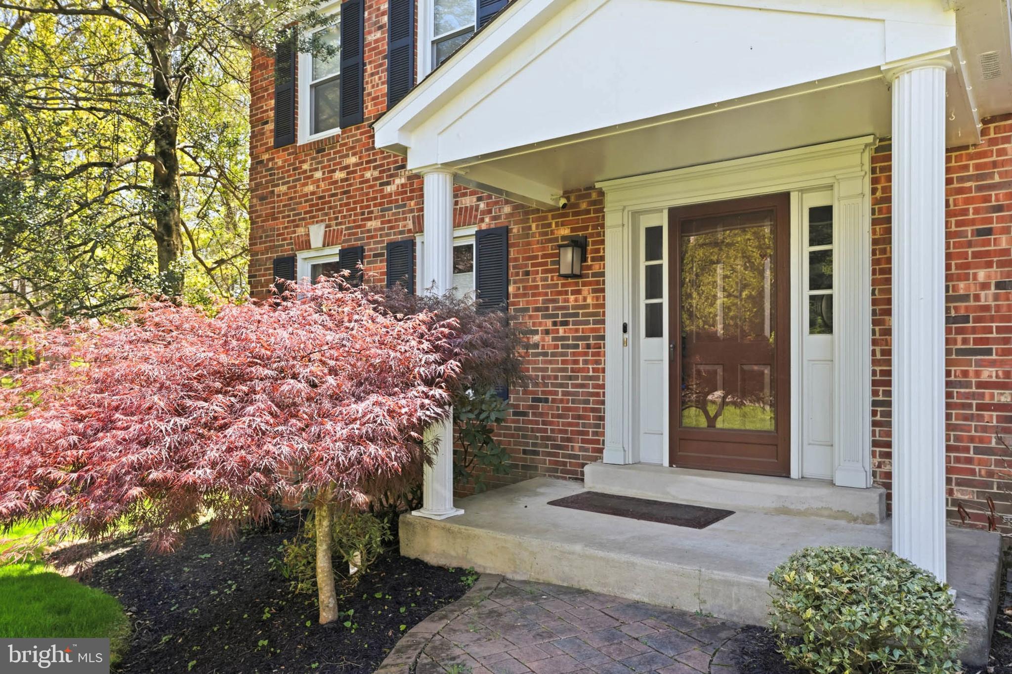20605 HAZELNUT COURT