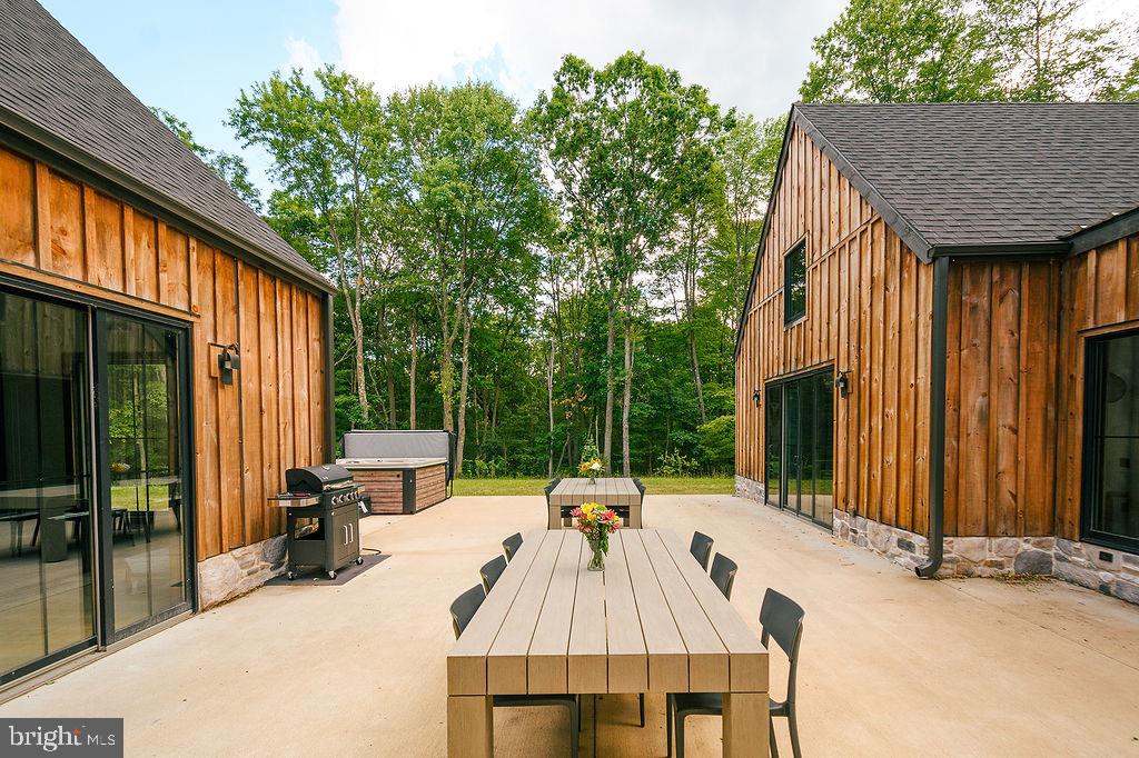 YOUGH RIVER ESTATES - Residential