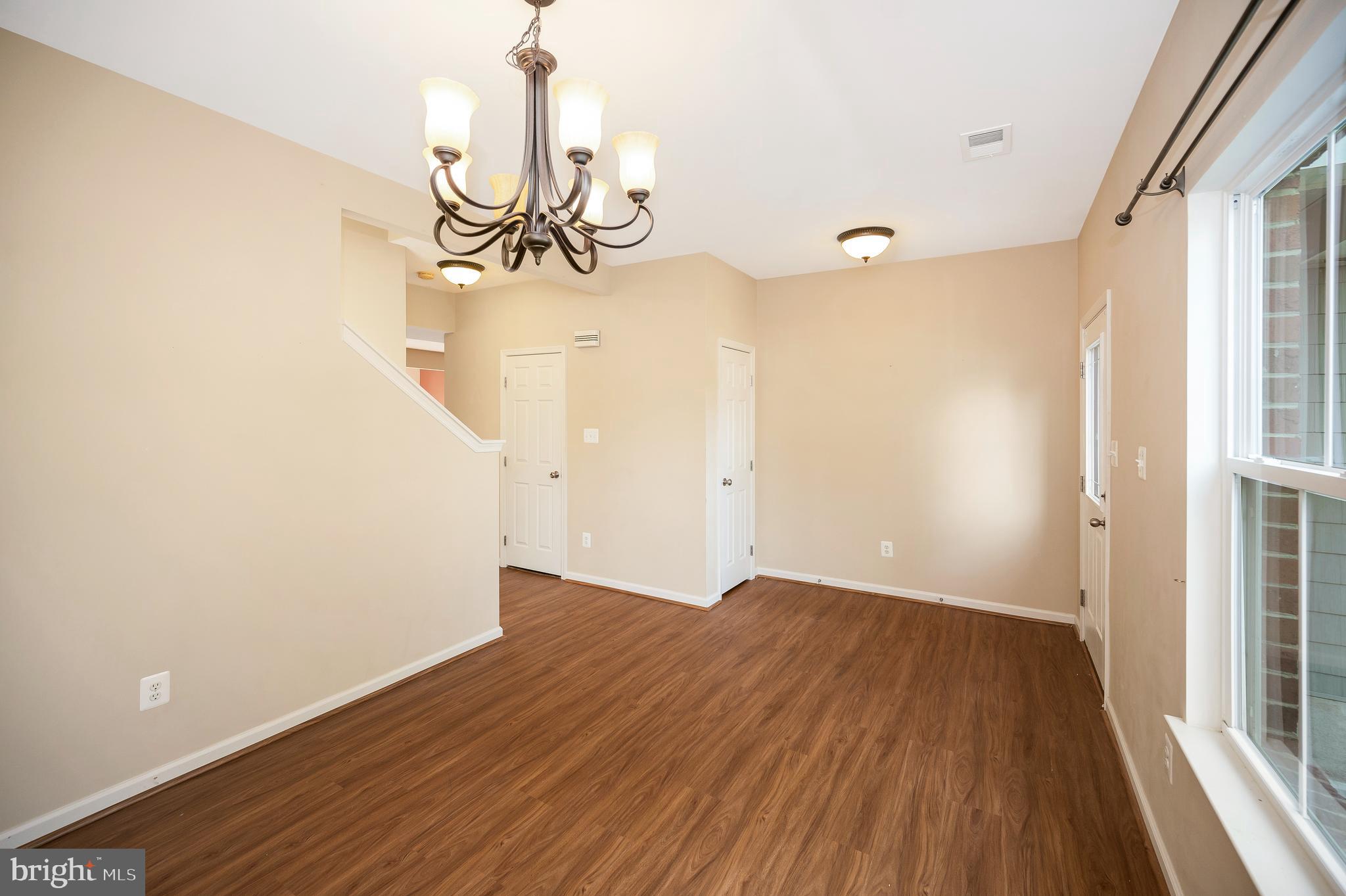 BROOKSIDE - Residential