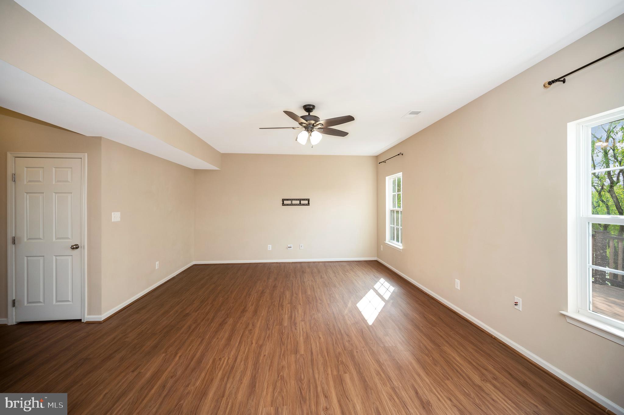 BROOKSIDE - Residential