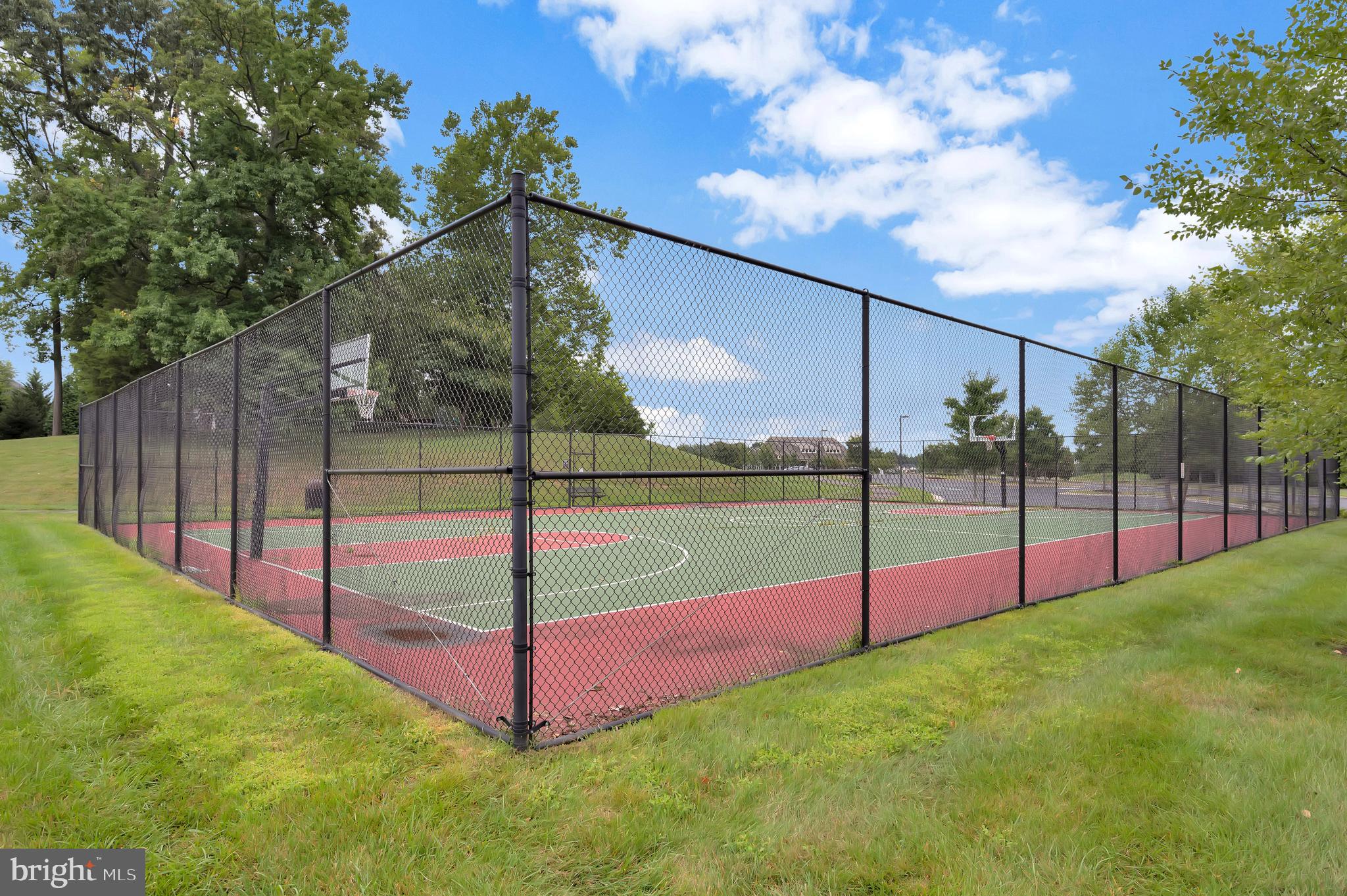 BROOKSIDE - Residential