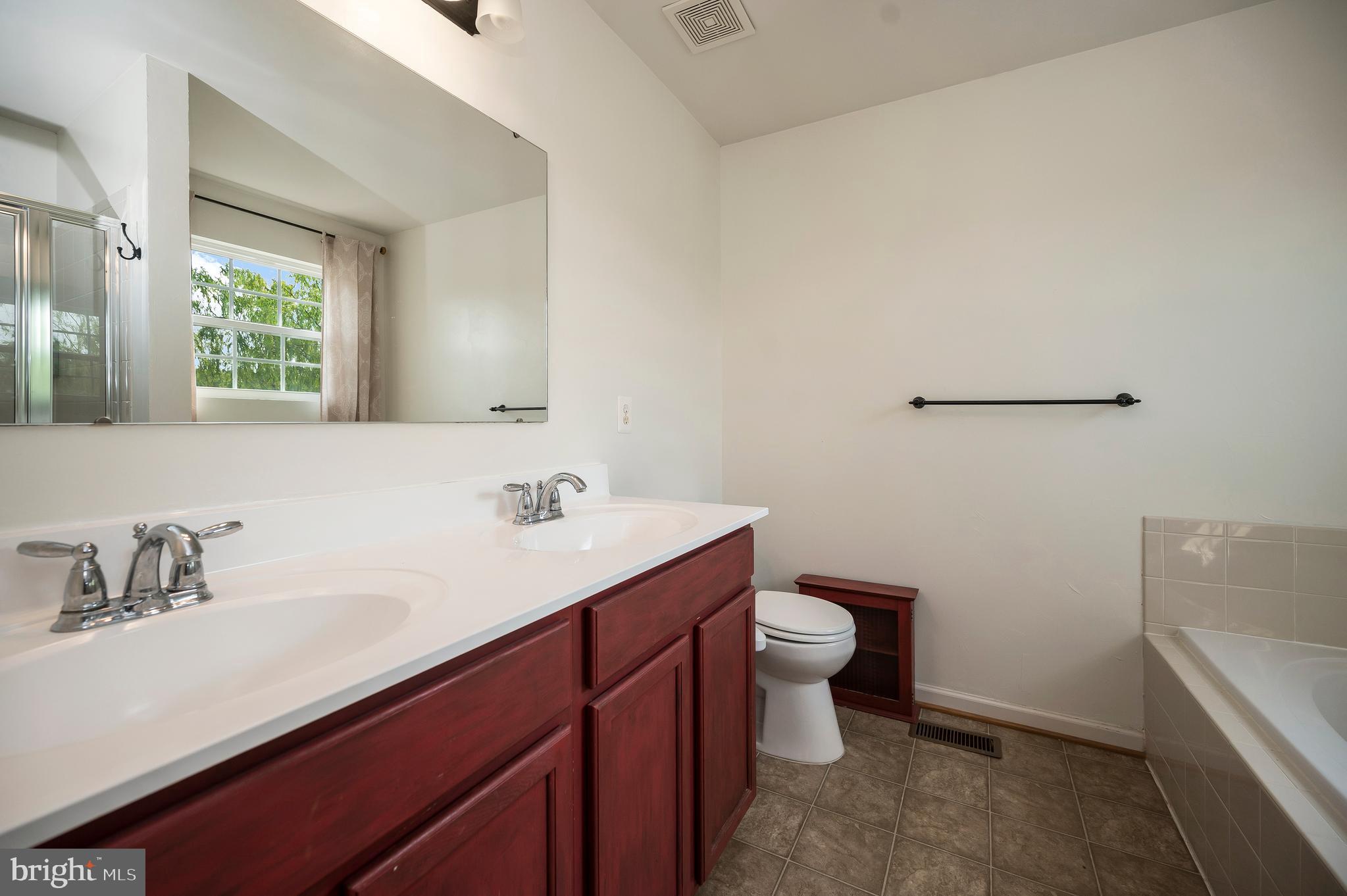 BROOKSIDE - Residential