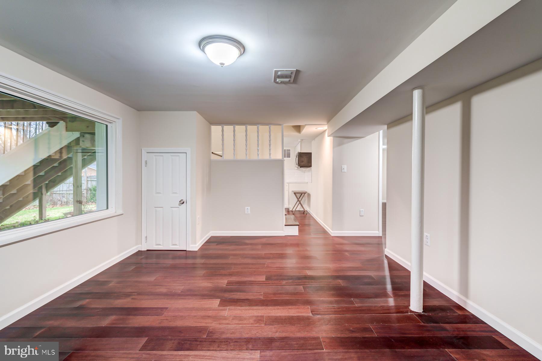 MANASSAS PARK - Residential