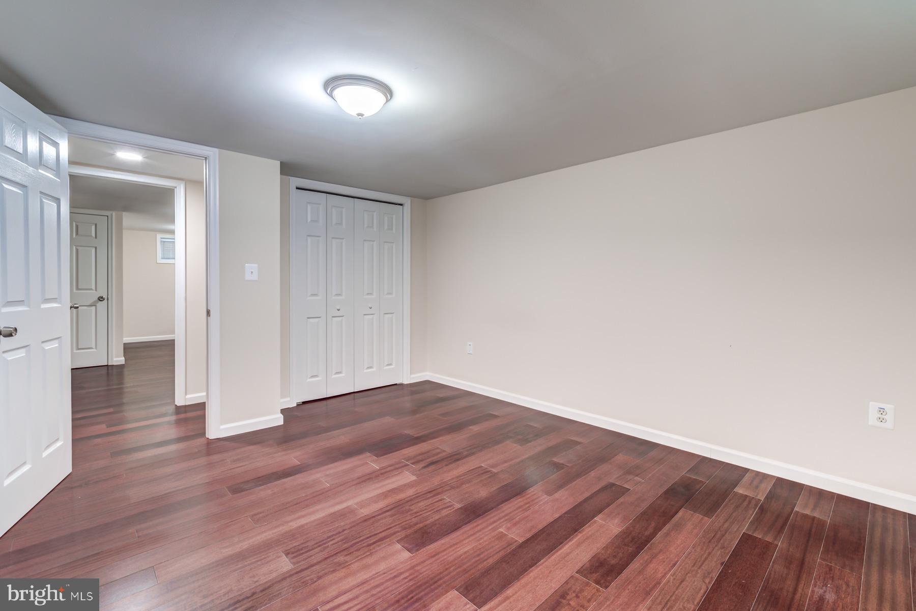 MANASSAS PARK - Residential