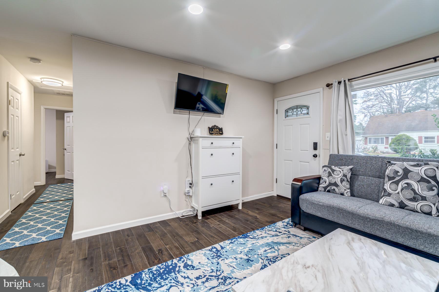 MANASSAS PARK - Residential