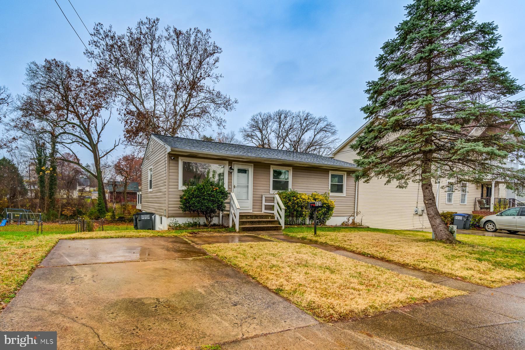 MANASSAS PARK - Residential