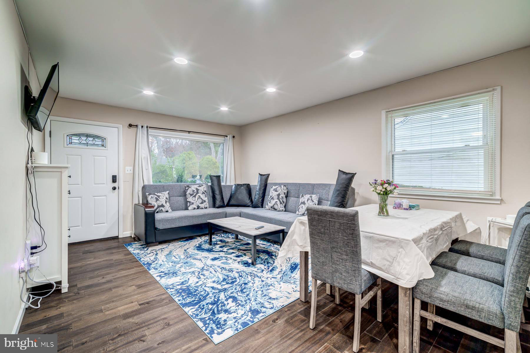 MANASSAS PARK - Residential