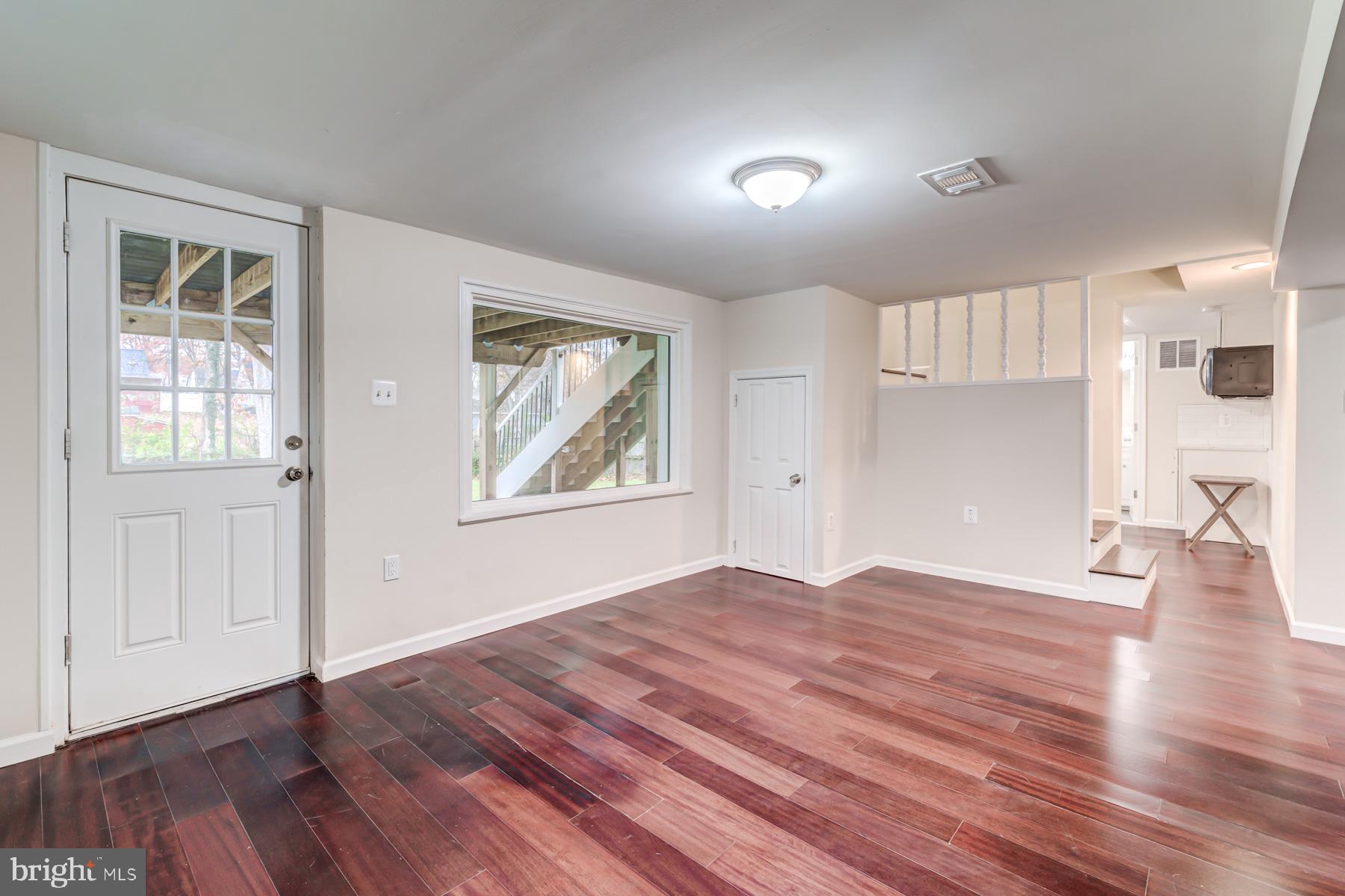 MANASSAS PARK - Residential