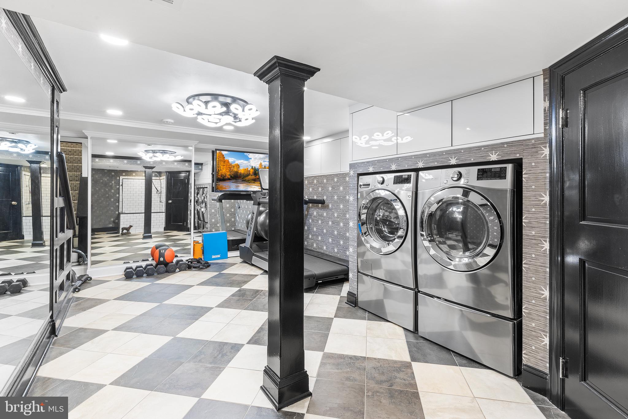 DUNN HILL - Residential