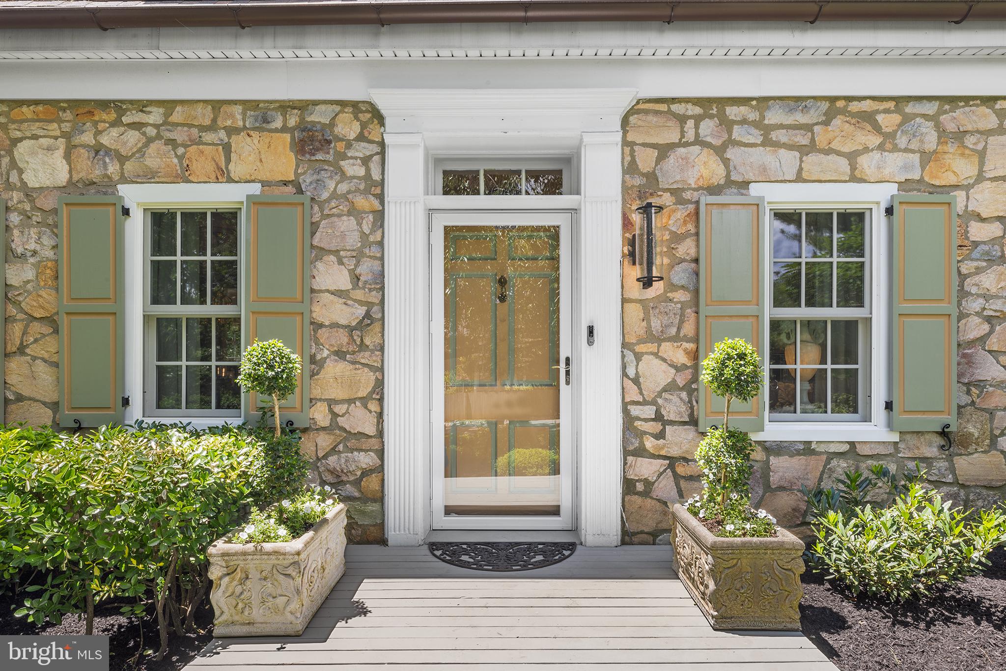 DUNN HILL - Residential