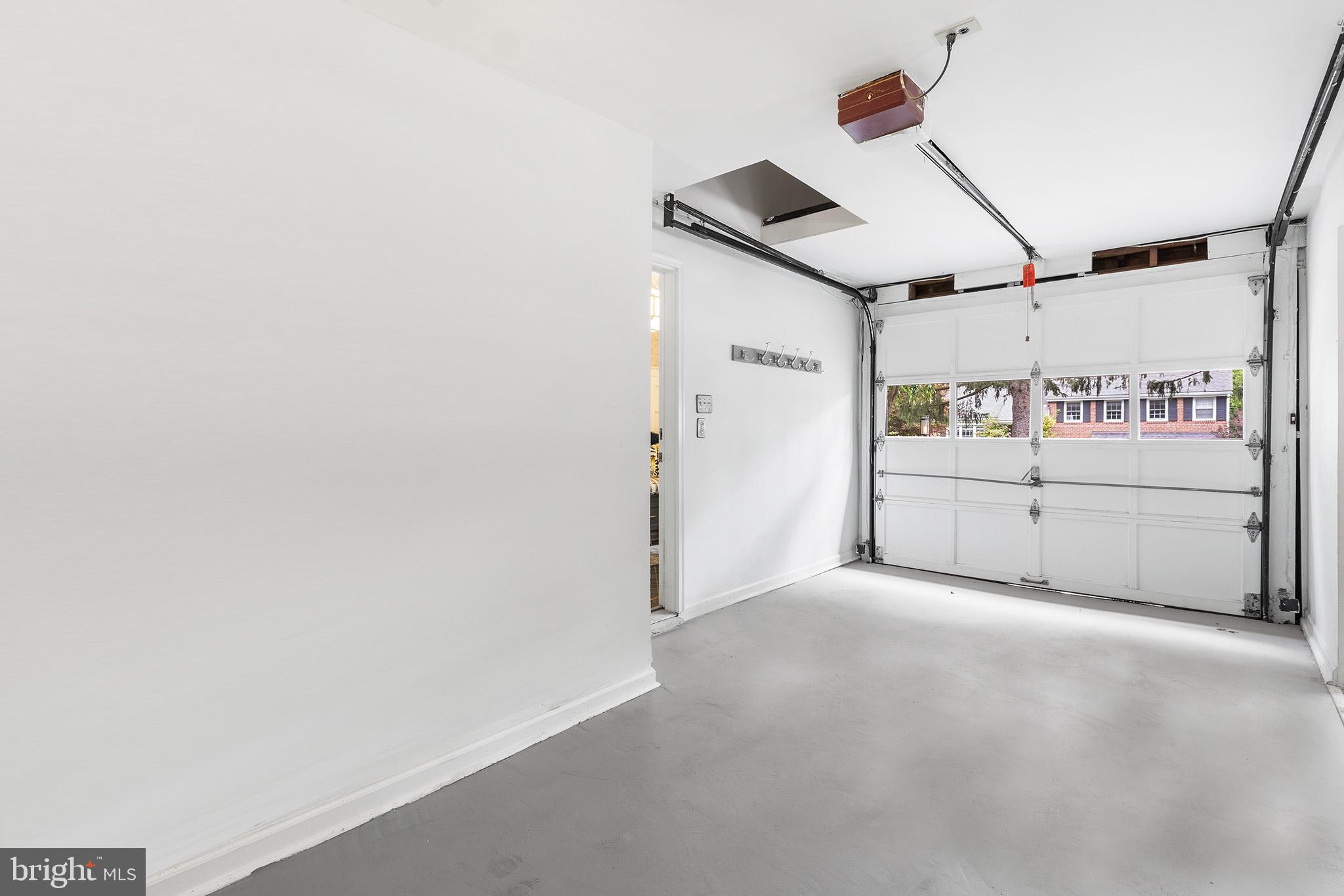 DUNN HILL - Residential