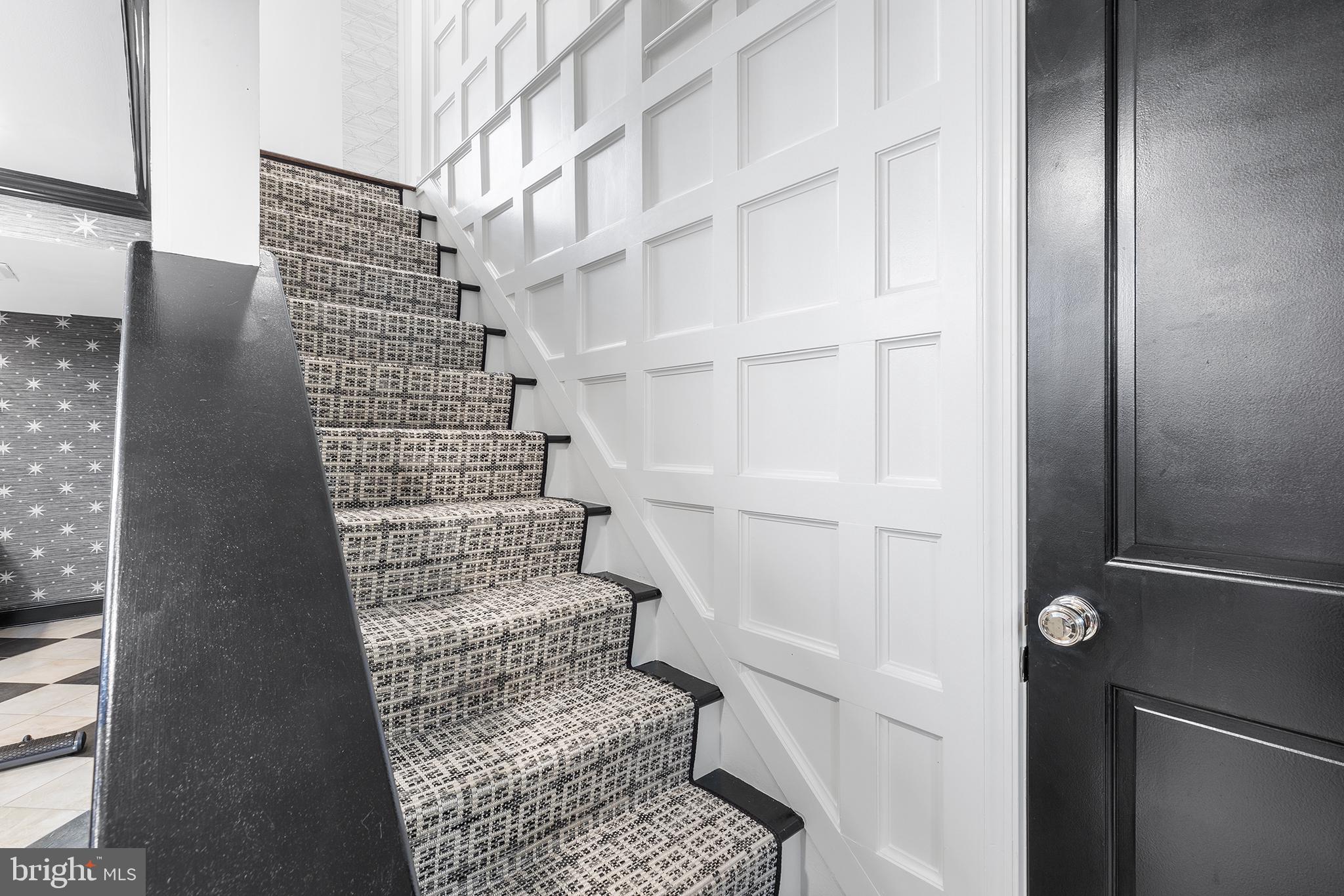 DUNN HILL - Residential