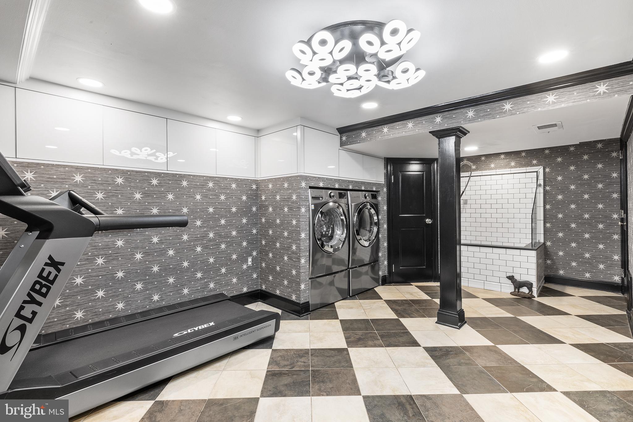 DUNN HILL - Residential