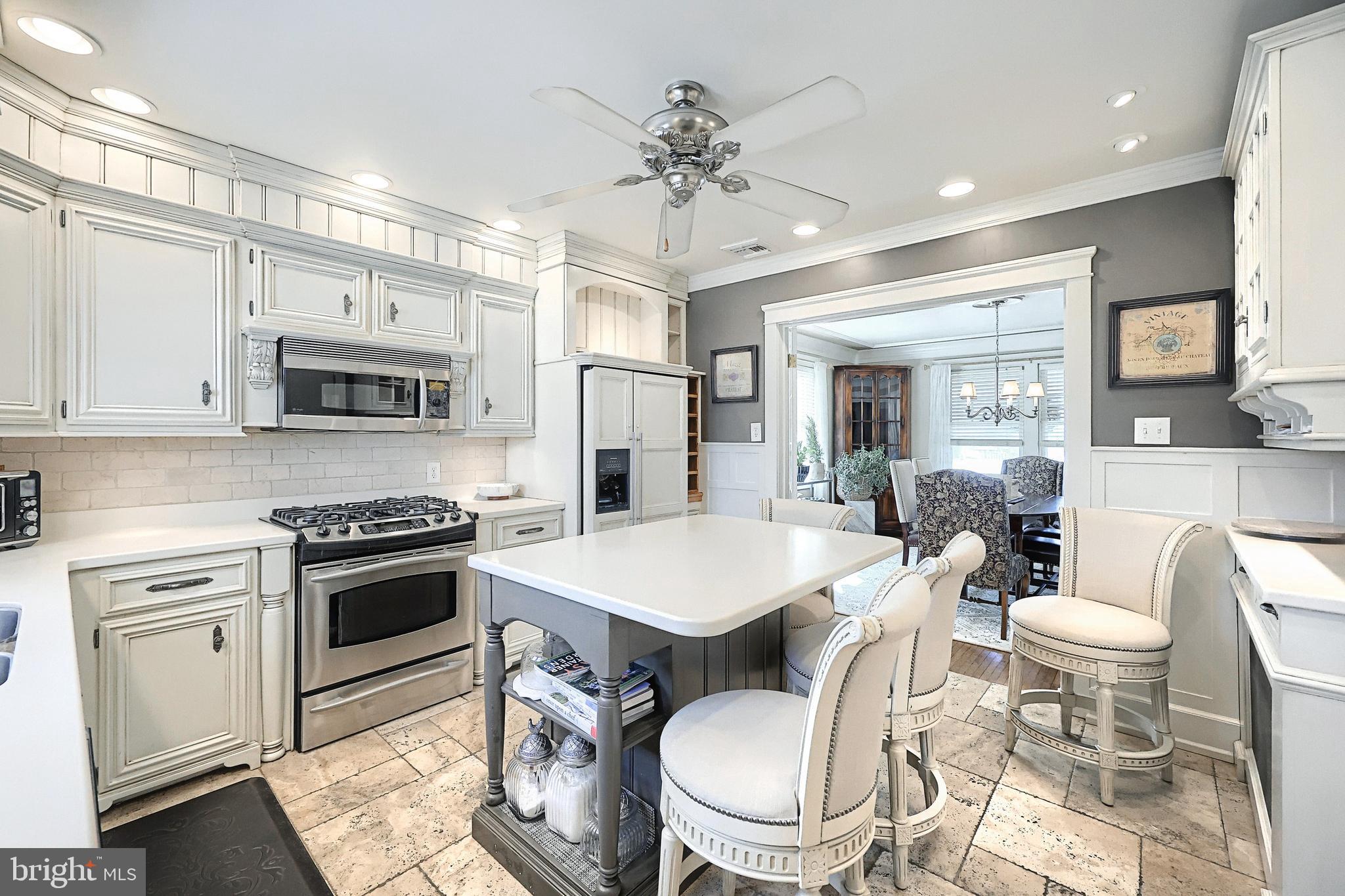 SOUTHWEST - Residential