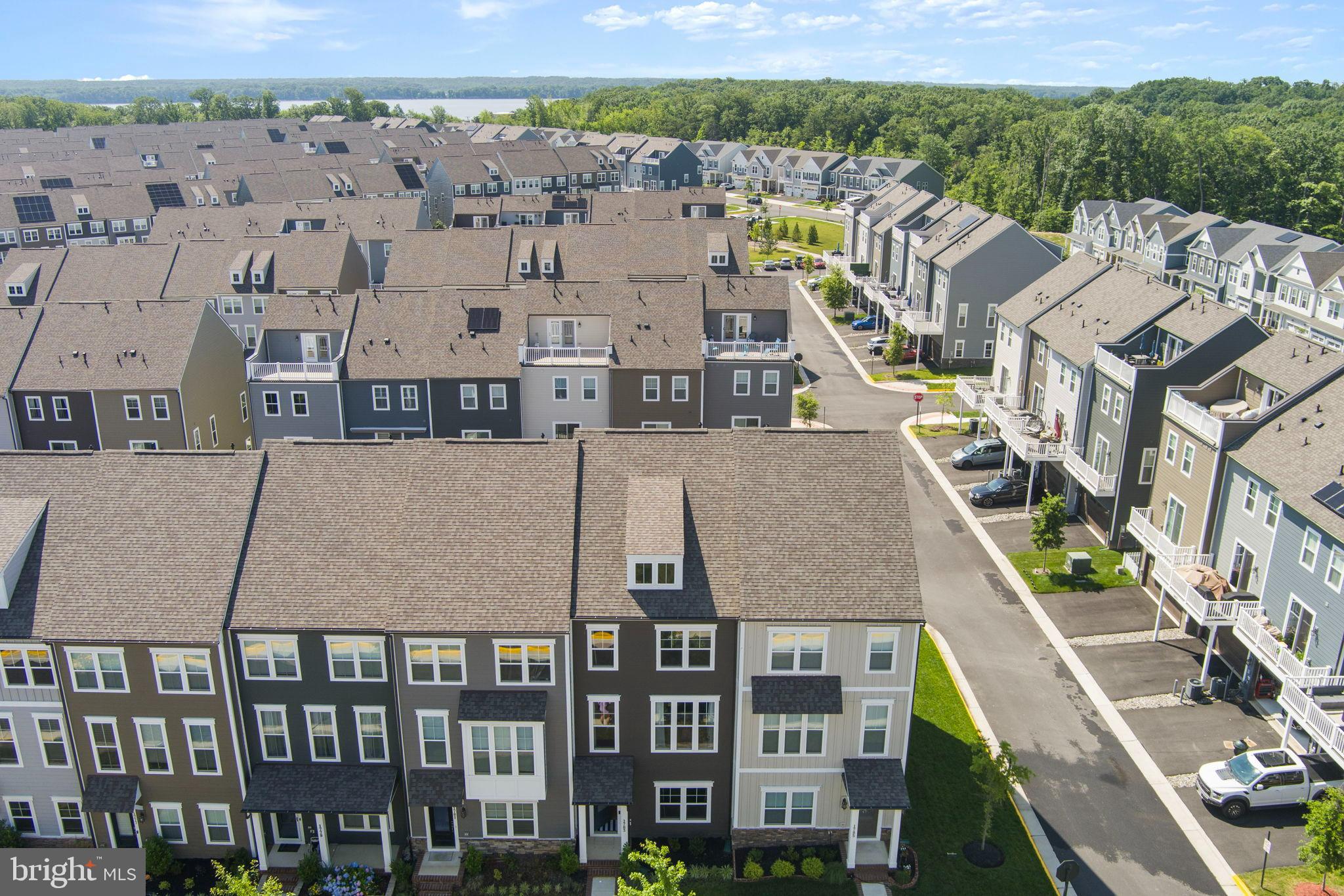 POTOMAC SHORES - Residential