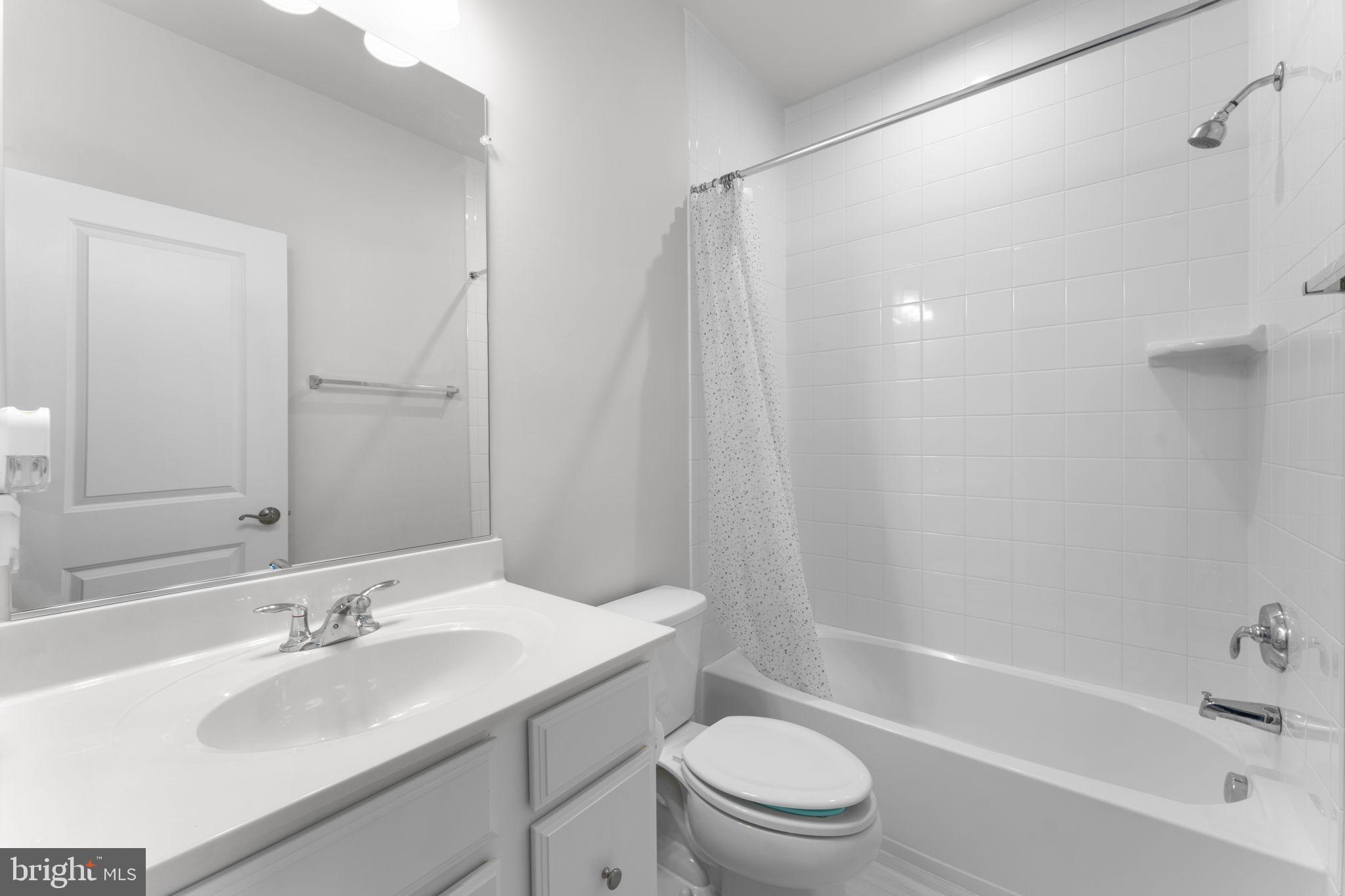 POTOMAC SHORES - Residential