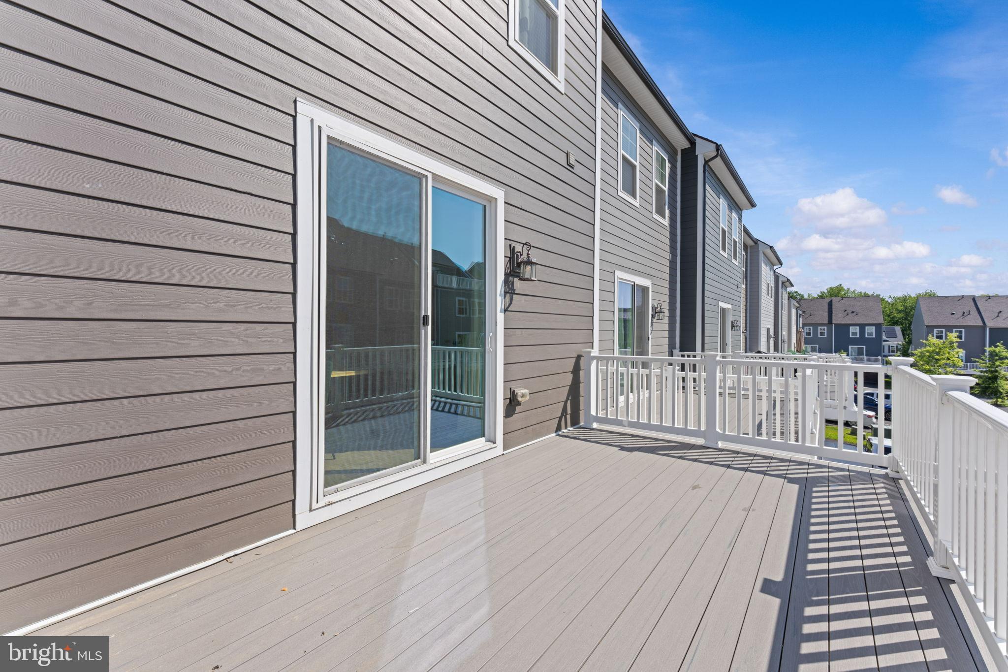 POTOMAC SHORES - Residential