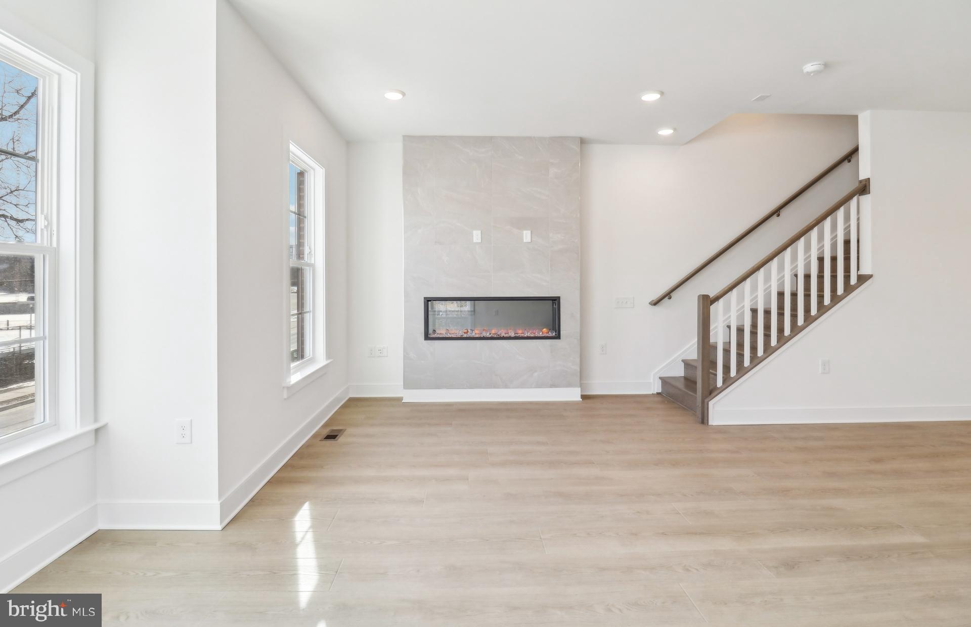 OVERLOOK AT FAIRFAX BOULEVARD - Residential