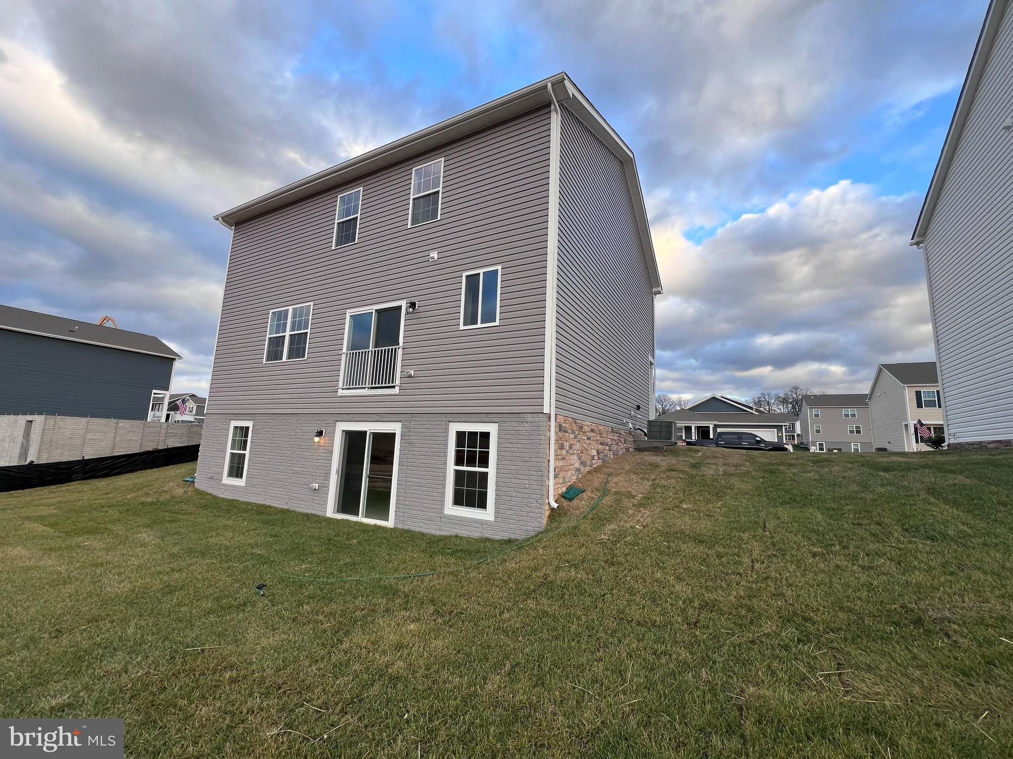 RED HILL - Residential