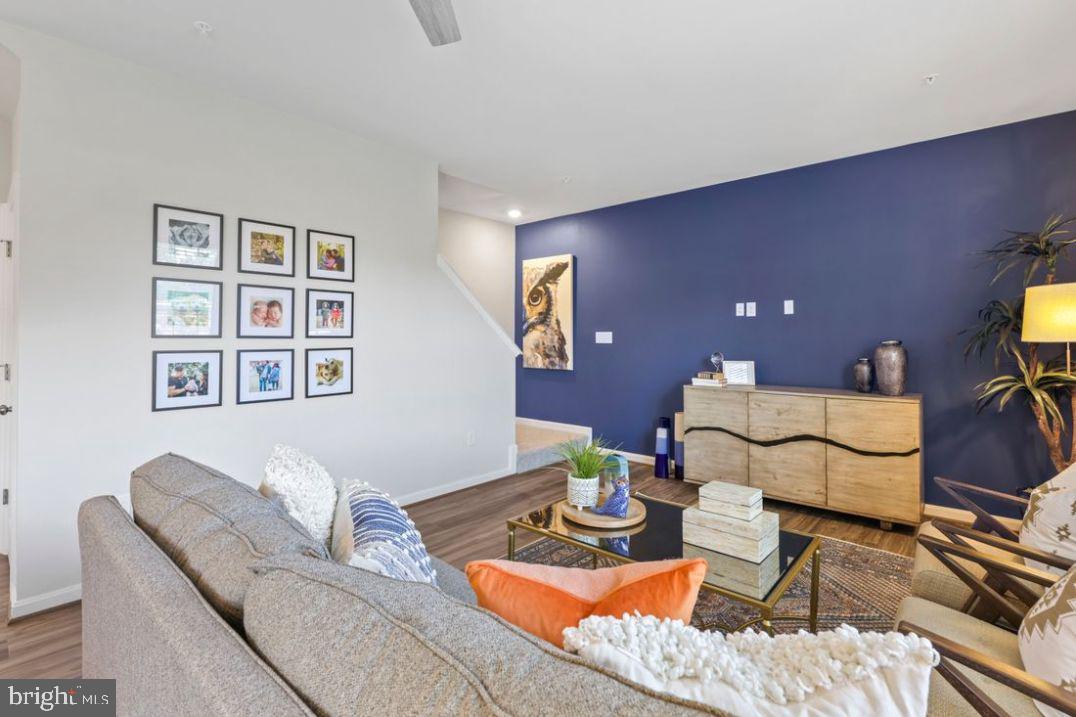 RED HILL - Residential