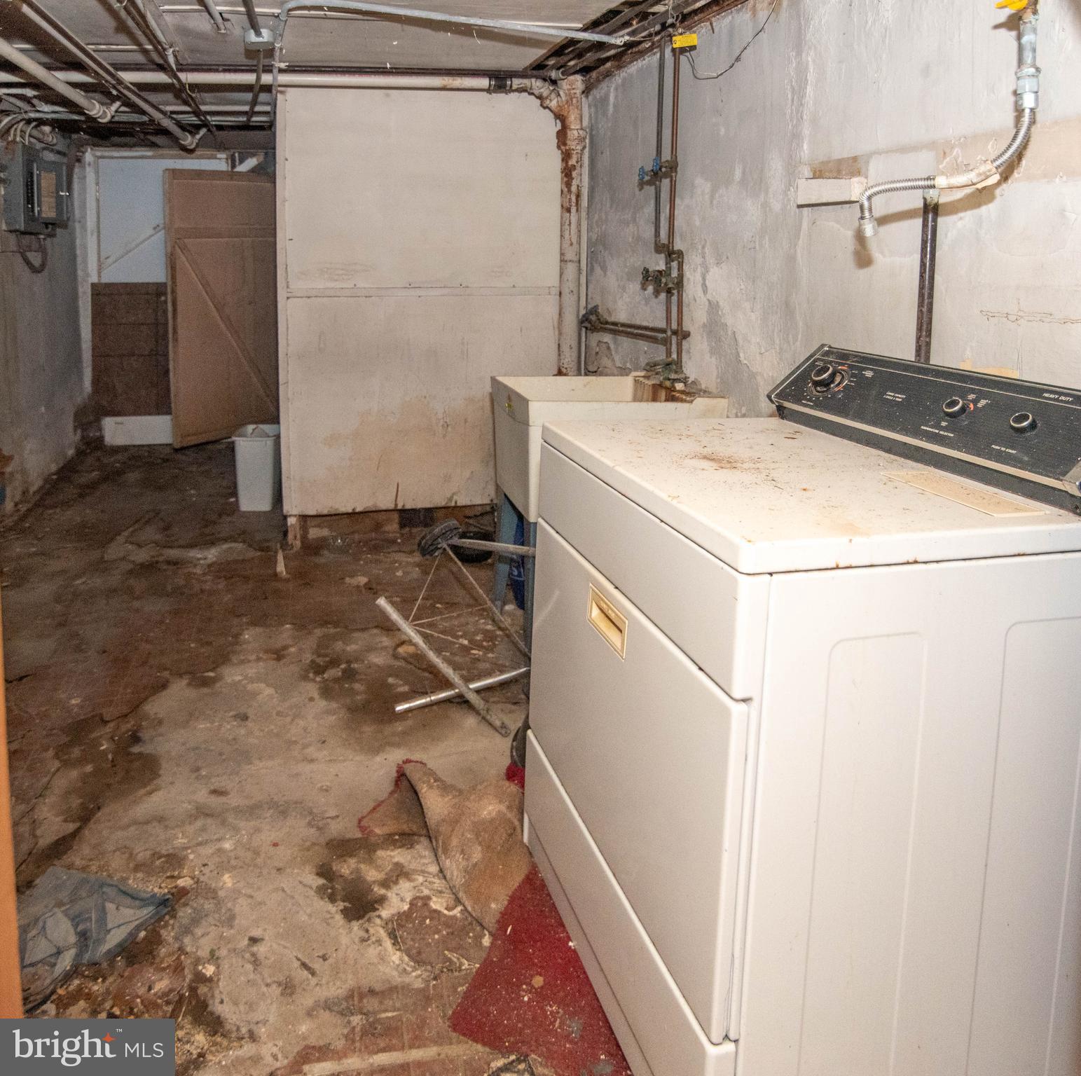 MIDTOWN EDMONDSON - Residential