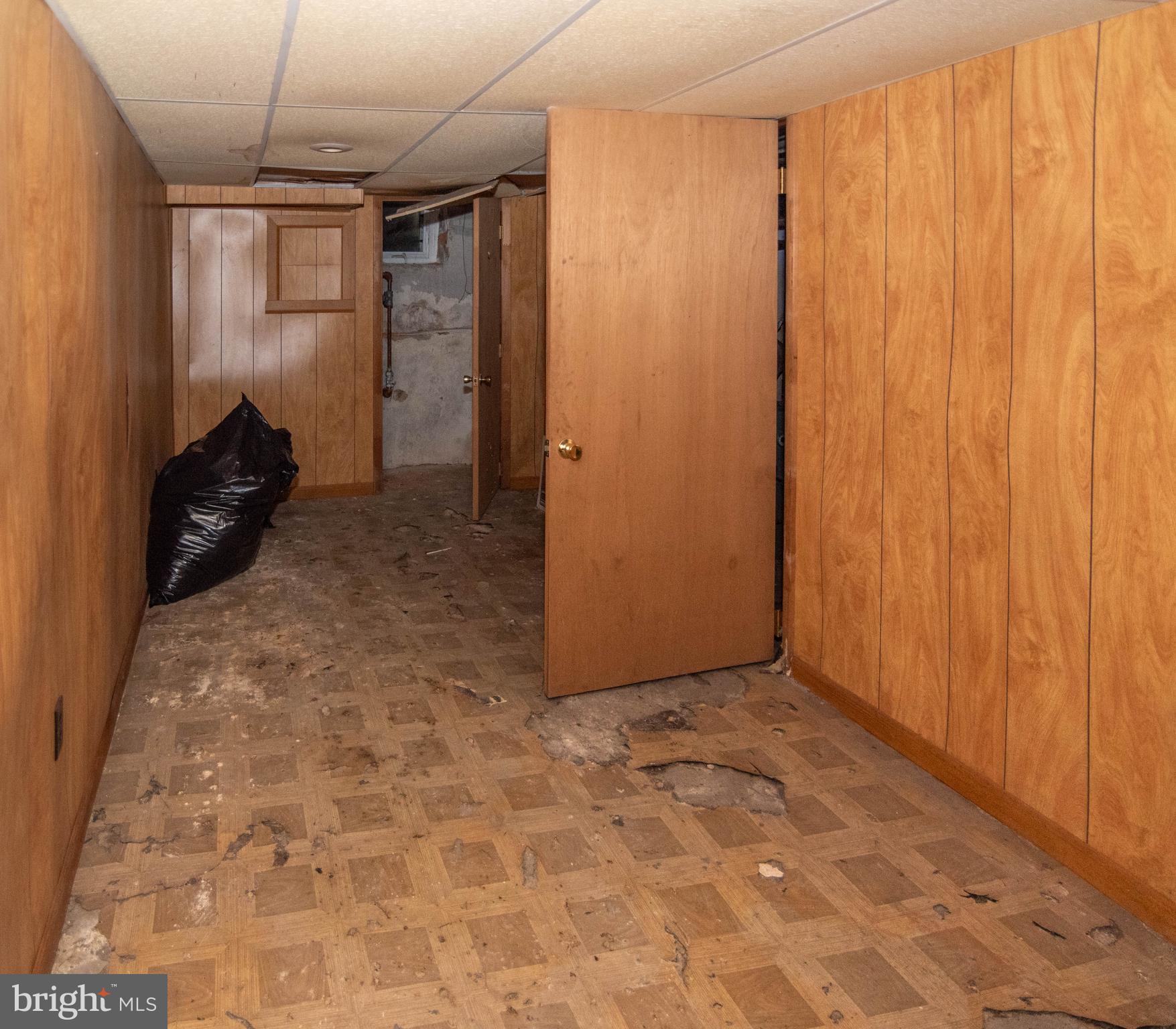 MIDTOWN EDMONDSON - Residential