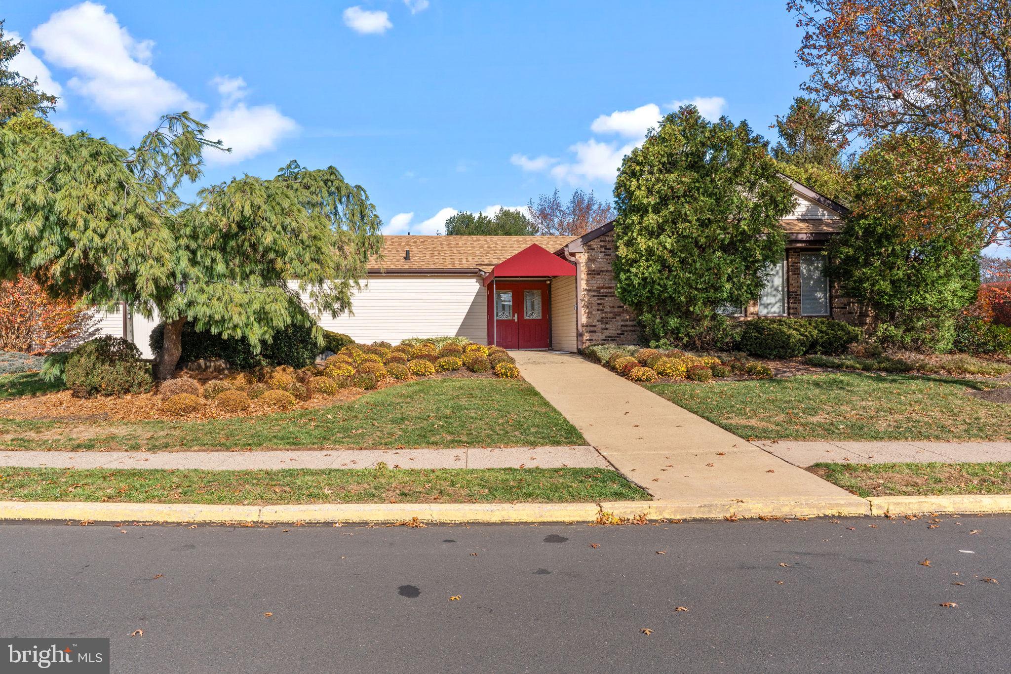 TAPESTRY - Residential Lease