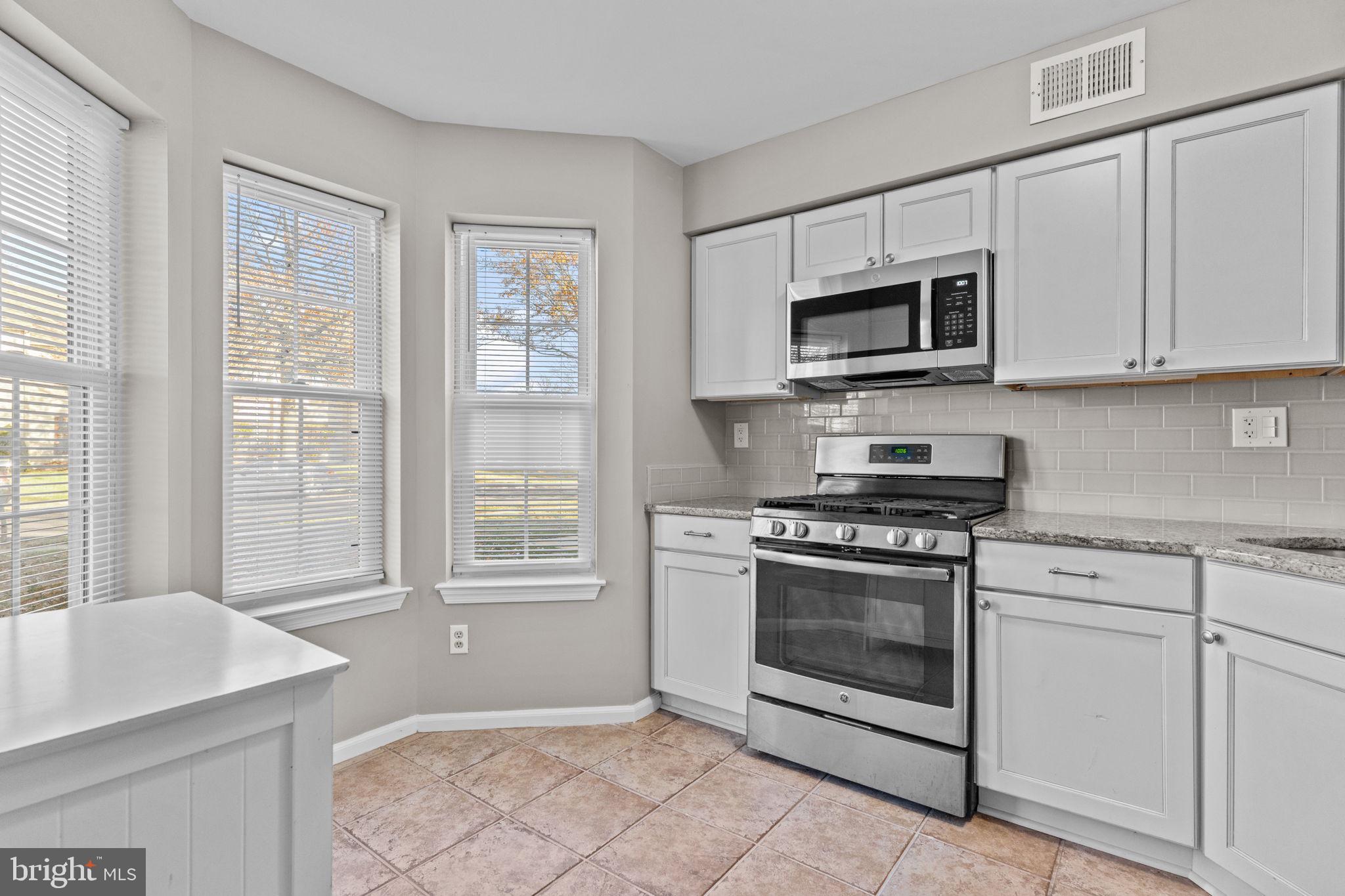 TAPESTRY - Residential Lease