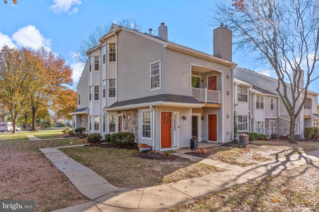 Photo of 105 Hopkins Court, HOLLAND, PA 18966 (MLS # PABU2109360)