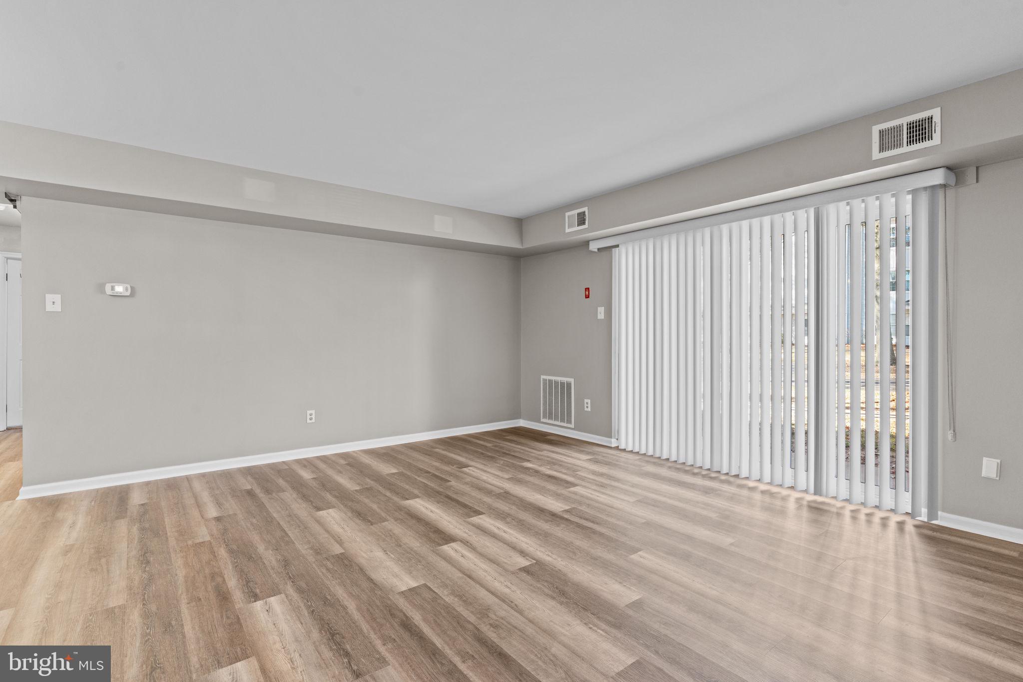 TAPESTRY - Residential Lease