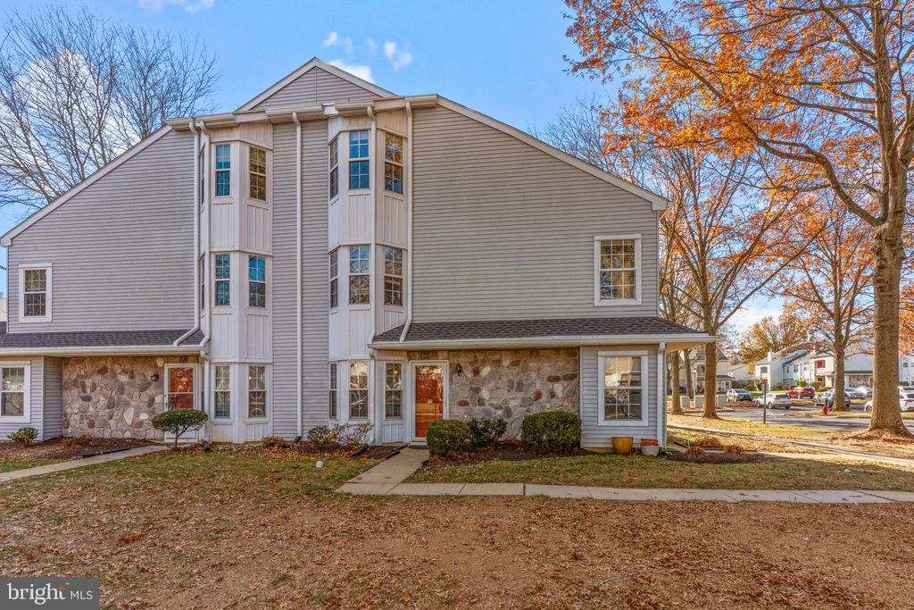 Photo of 105 Hopkins Court, HOLLAND, PA 18966 (MLS # PABU2109360)