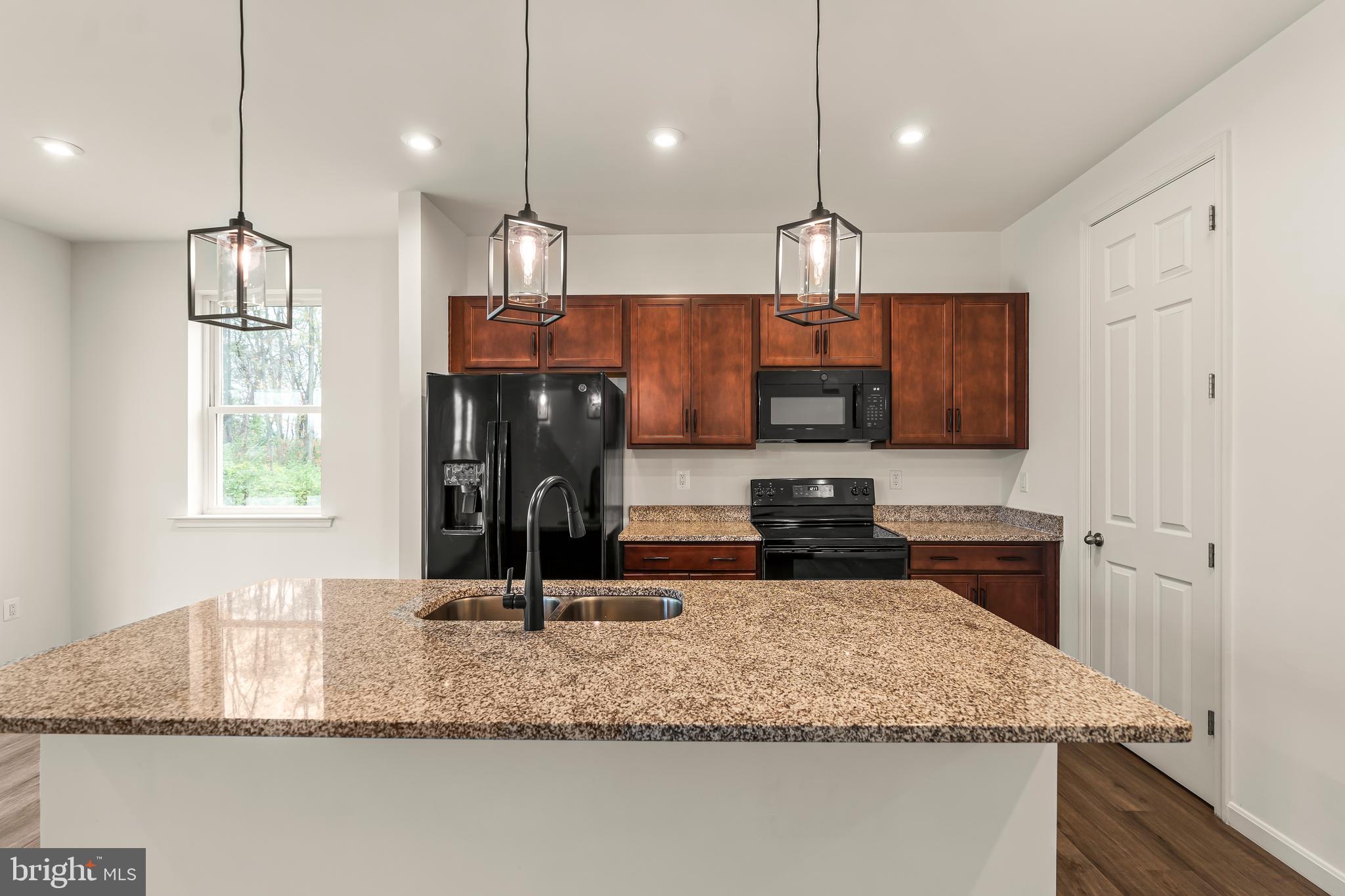 HAGERS CROSSING - Residential