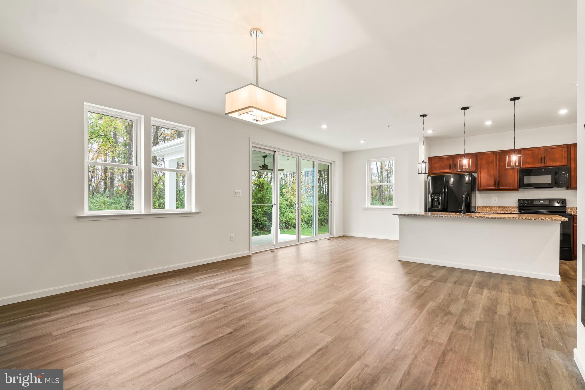 HAGERS CROSSING - Residential