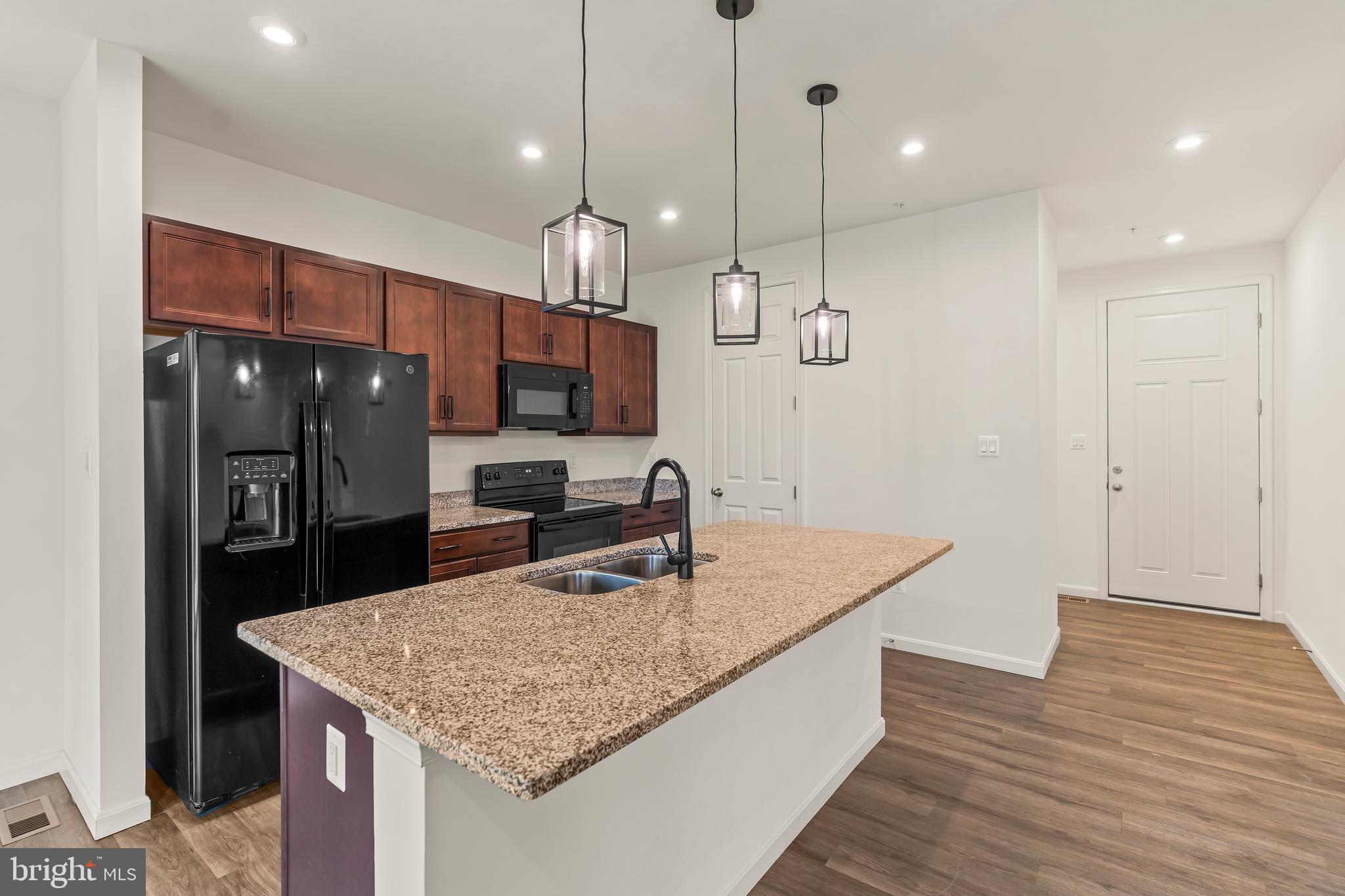 HAGERS CROSSING - Residential