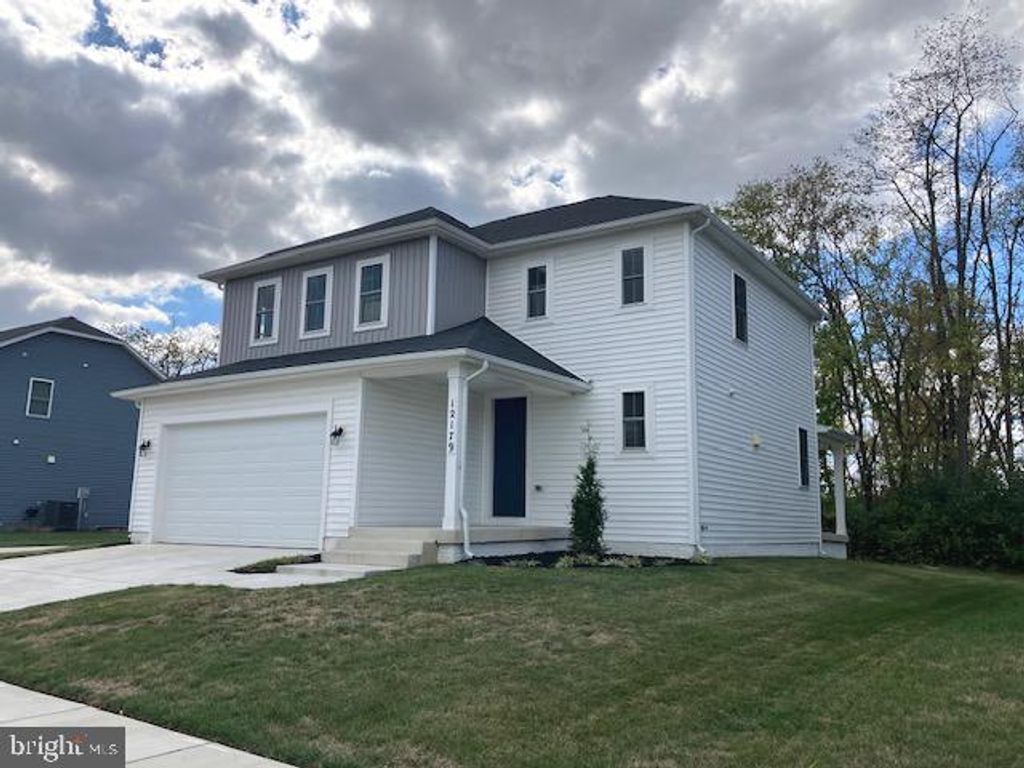Photo of 12179 Fallen Timbers Circle, HAGERSTOWN, MD 21740 (MLS # MDWA2032150)
