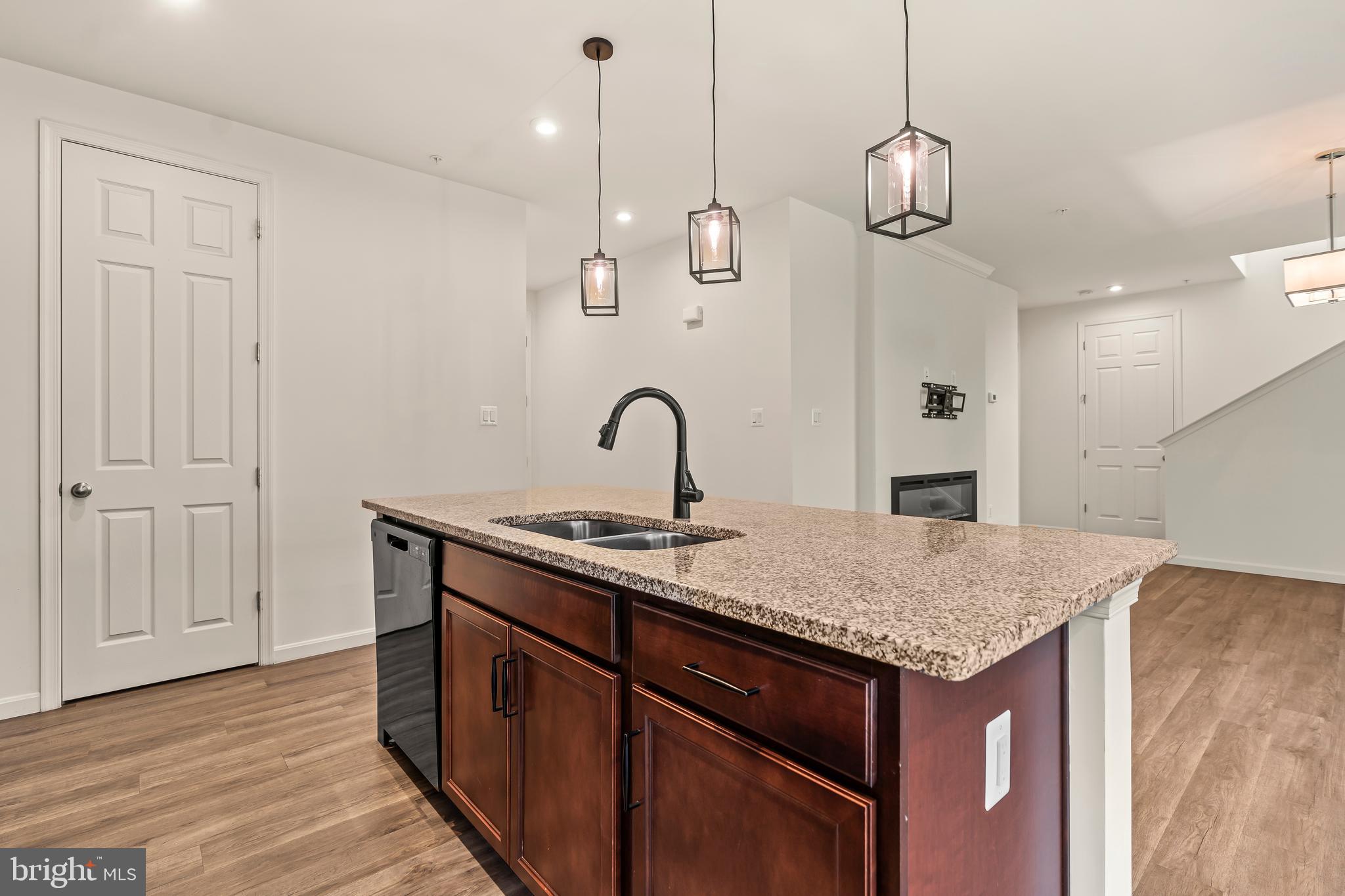 HAGERS CROSSING - Residential