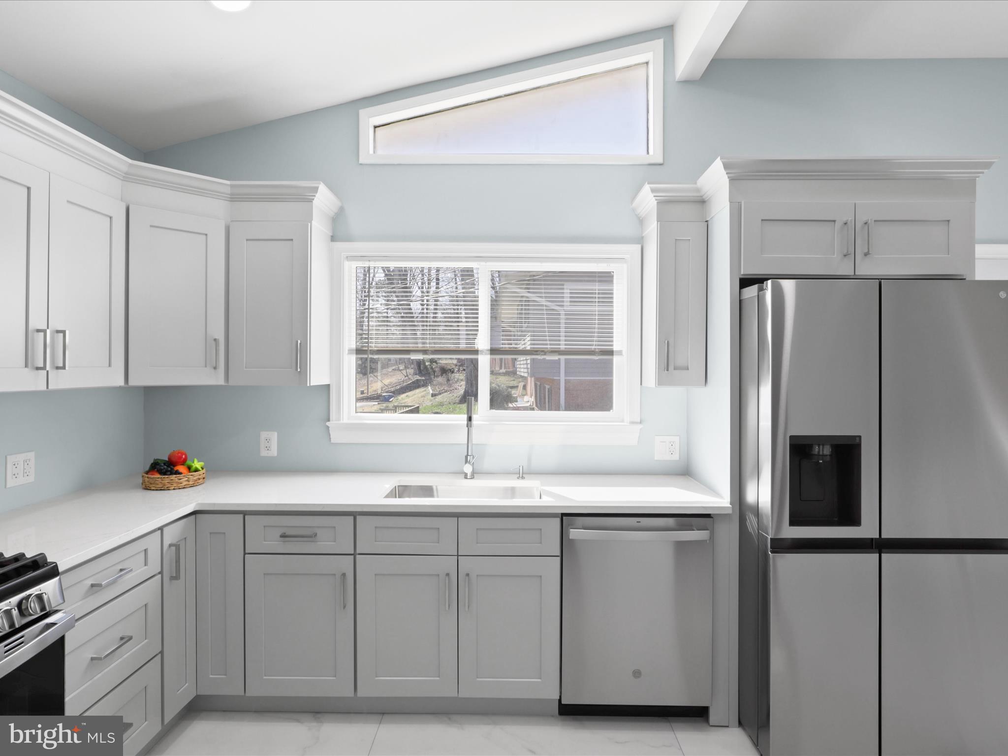 WESTVIEW HILLS - Residential