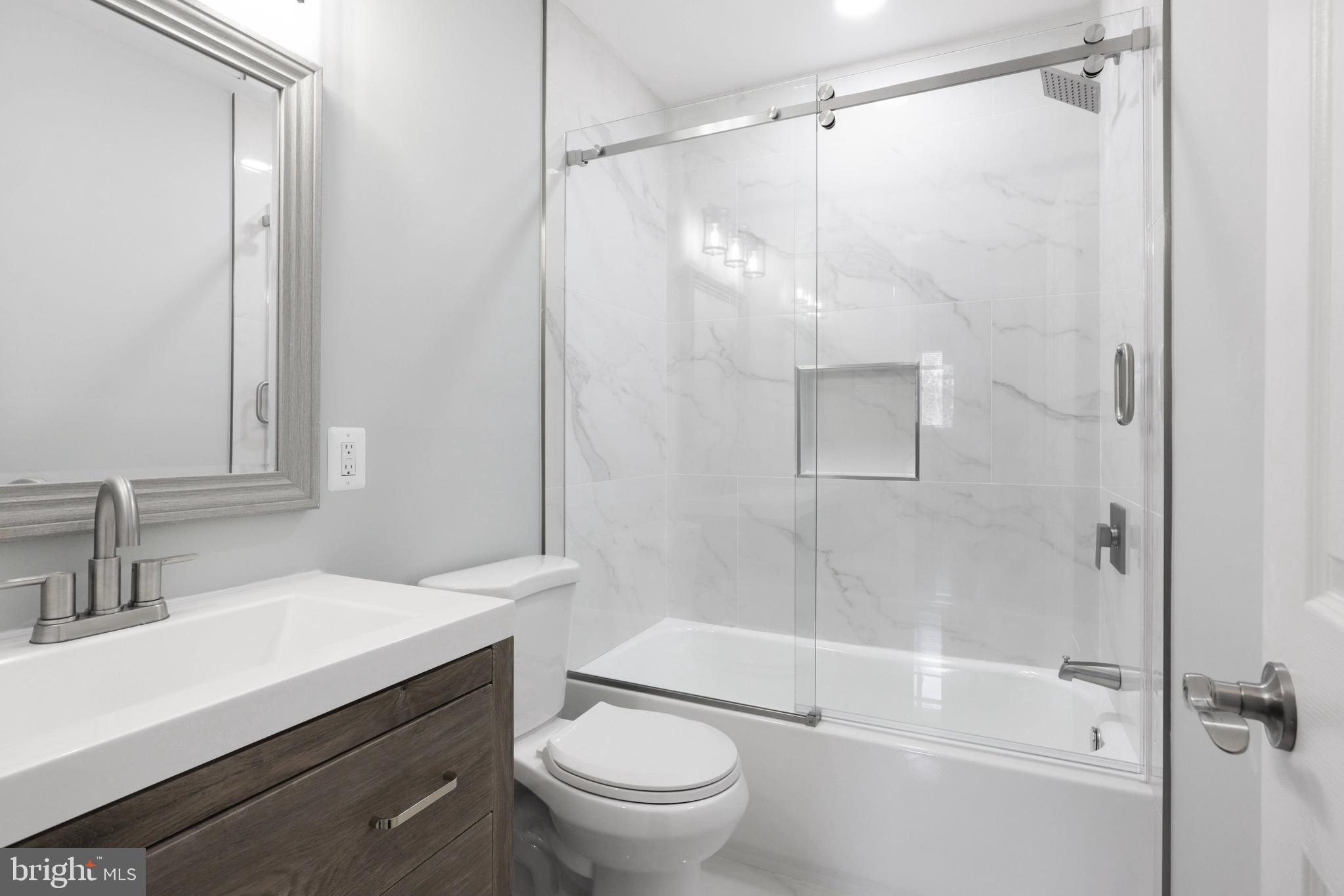 WESTVIEW HILLS - Residential